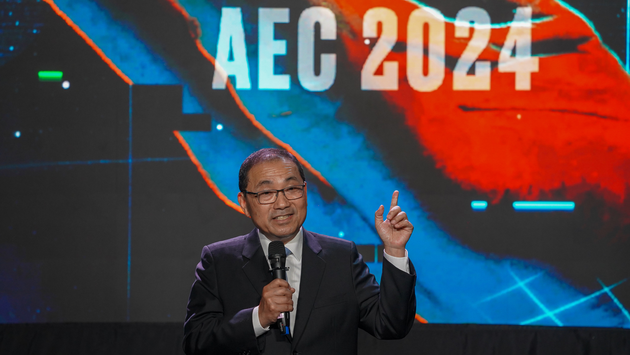 新北市長侯友宜表示，電競產業擁有無限潛力，新北市必須把握趨勢與機會，攜手產業夥伴帶動臺灣電競產業持續向上。（圖／新北市政府經發局提供）