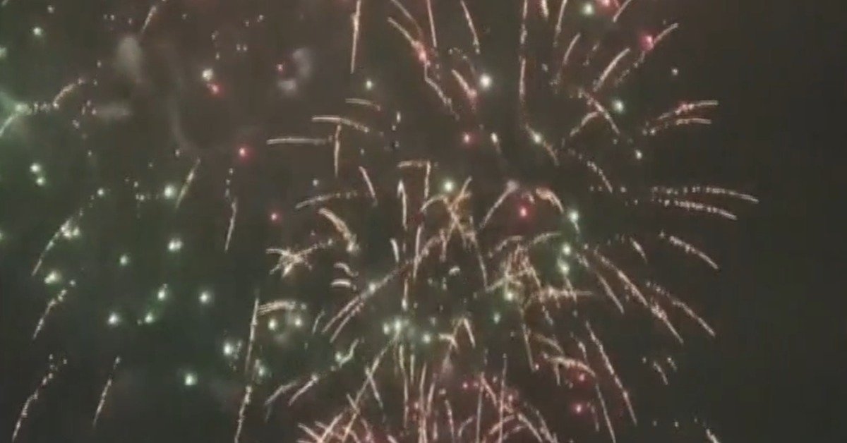 台中跨年晚會煙火秀一團亂。（圖／東森新聞）