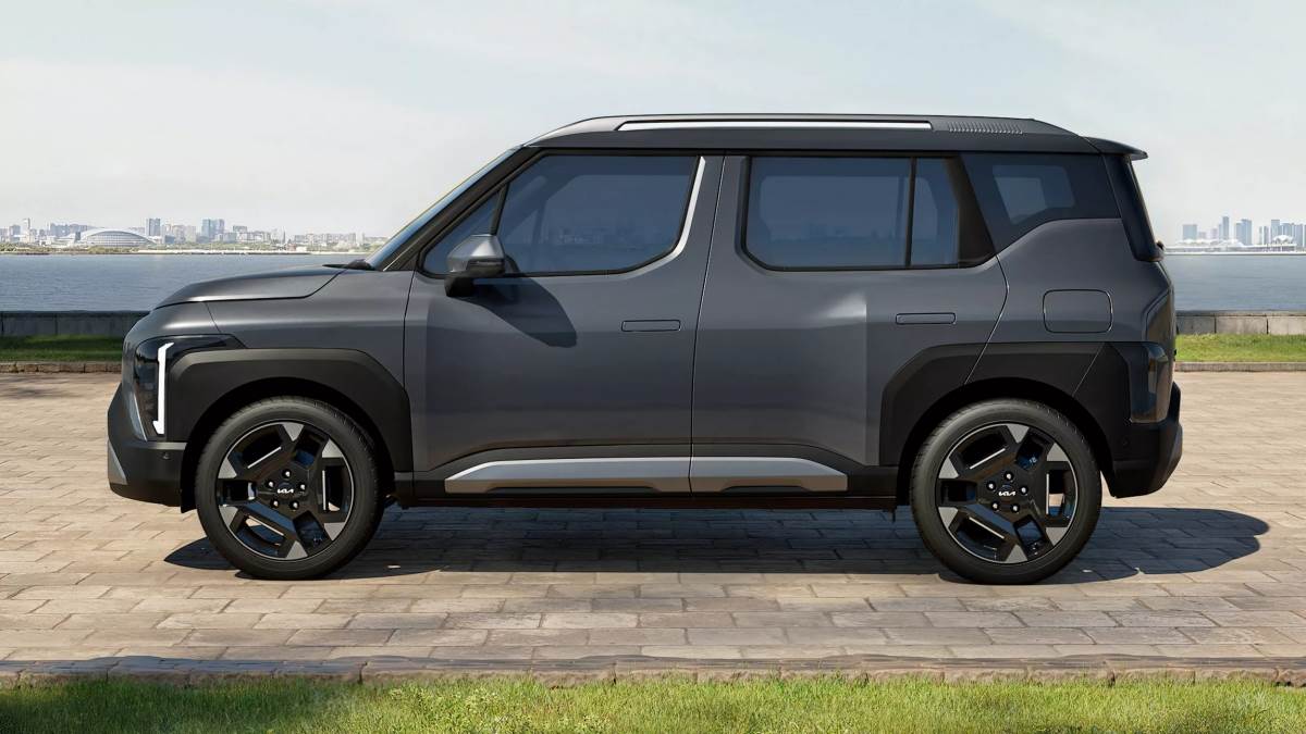 車輛長度不到四米，但是比同級車更寬、更高，讓車內空間表現更好。（圖／Kia提供）