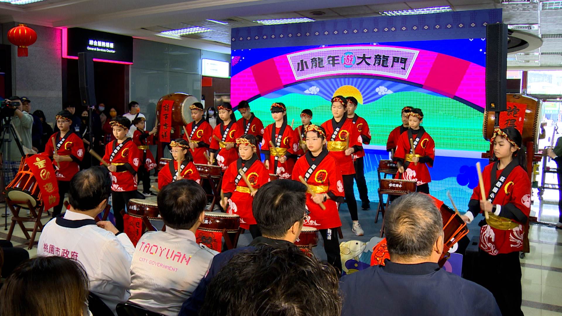 從元宵節燈會到「大龍門觀光廊帶」，期盼吸引民眾到桃園度過難忘的春節假期。（圖／東森新聞）