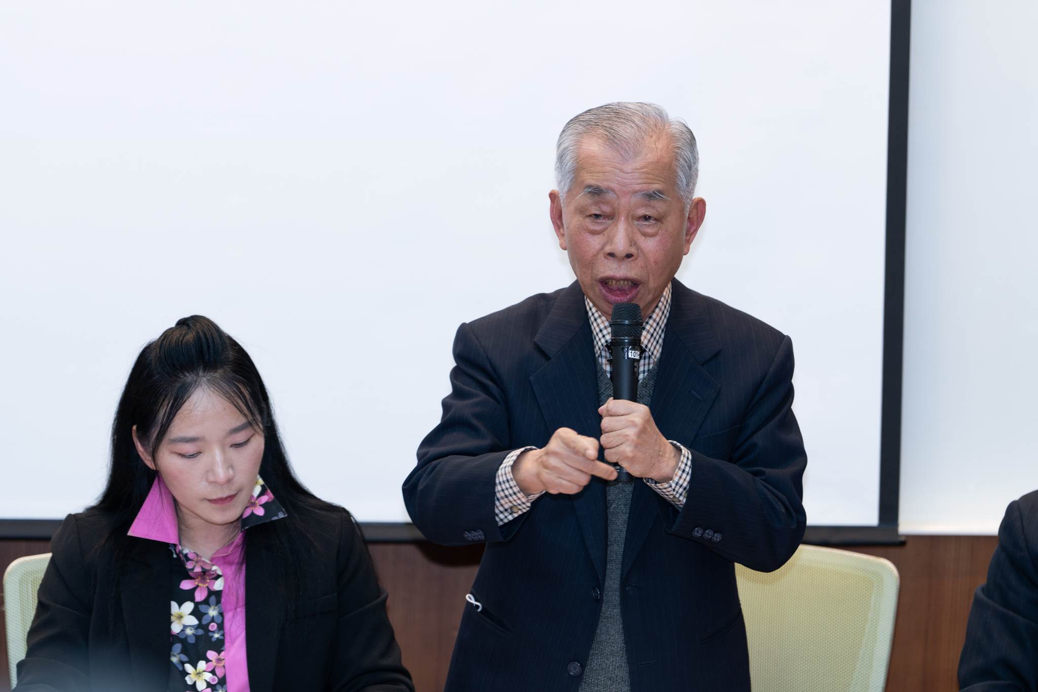 客家雜誌發行人陳石山