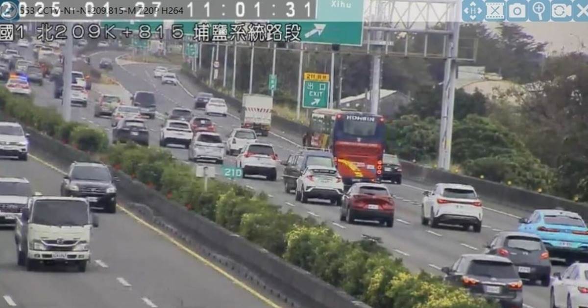 今日截至上午7時，交通量為14.2百萬車公里。（示意圖／高公局提供）