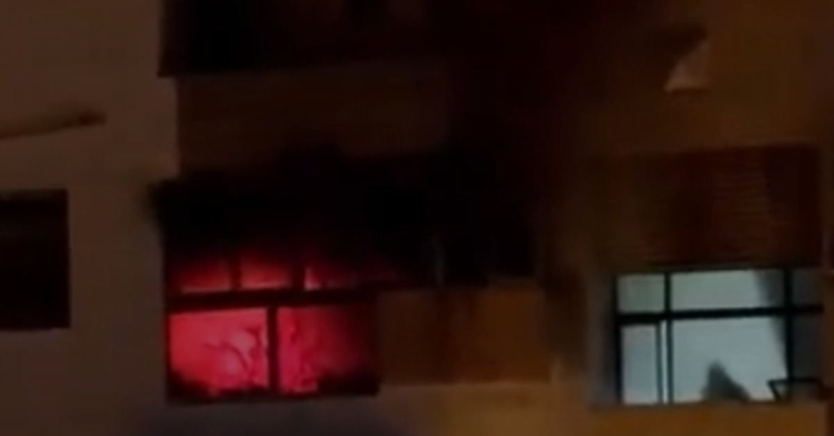 花蓮市中美13街一棟五樓集合大樓傳出大樓火警。（圖／東森新聞）