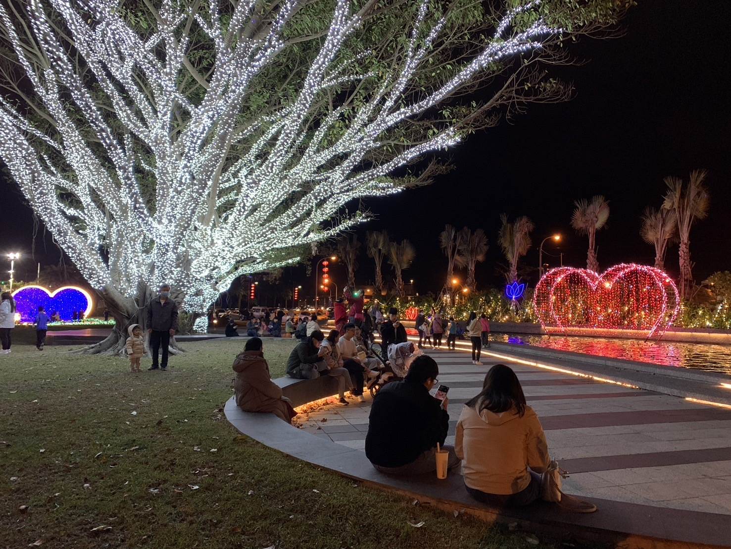 2025花蓮太平洋燈會以「<a href='/search/tags/百花齊放/' target='_blank'>百花齊放</a>」為主題。（圖／<a href='/search/tags/花蓮縣政府/' target='_blank'>花蓮縣政府</a>提供）