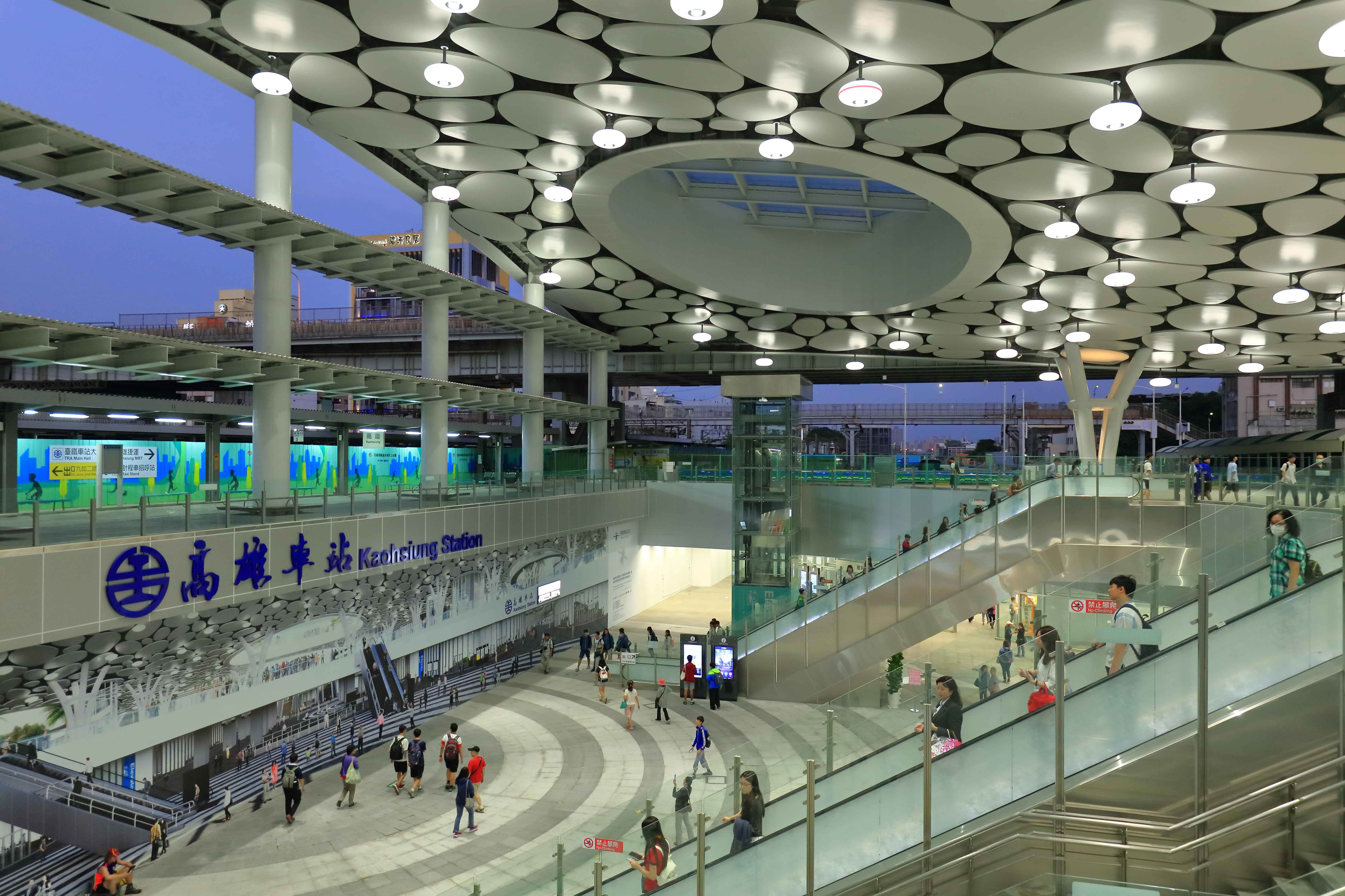 「知 道明」近高雄車站，地理位置極具優勢。高鐵南延案拍板「高雄案」，高度看好<a href='/search/tags/高雄火車站/' target='_blank'>高雄火車站</a>周遭發展。（圖／華友聯開發提供）