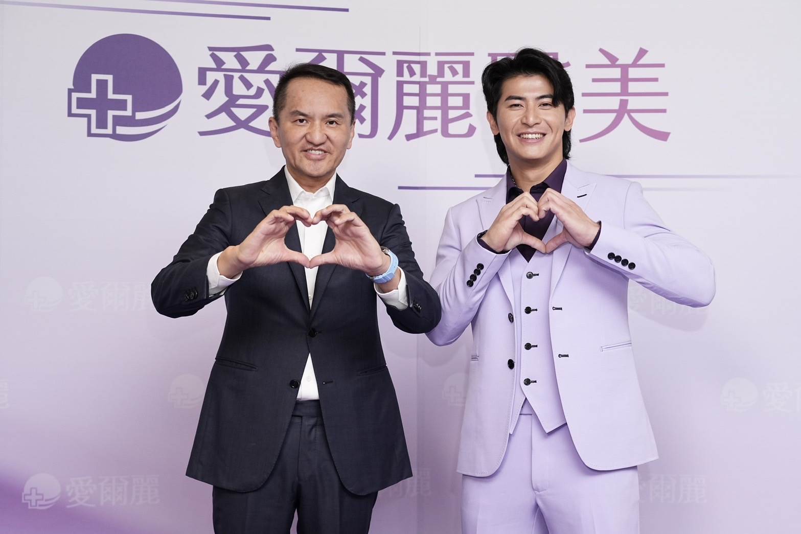 陳傑憲提到所屬母隊統一獅去年開始與愛爾麗合作，才知道不只臉部醫美，對運動員也有幫助。（圖／愛爾麗提供）