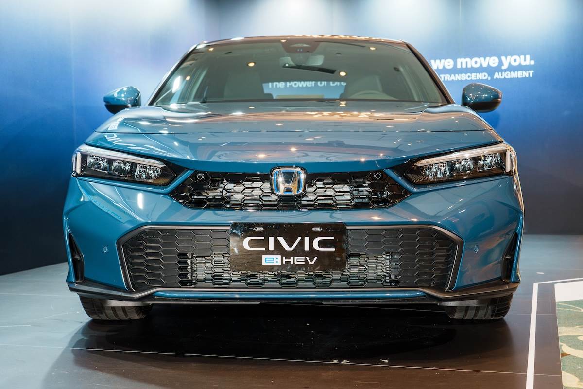 小改款CIVIC e:HEV現場展車無法開車門，外觀上有著小幅度的調整。（圖／林昱丞攝影）