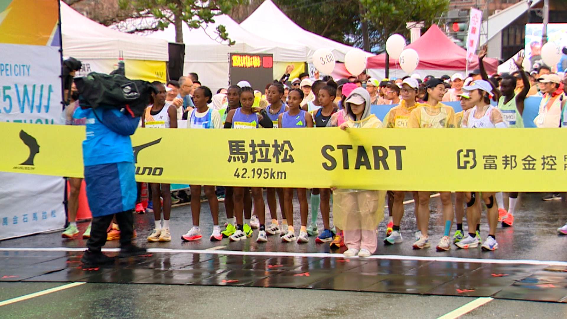 來自31國的374位外籍選手的參與。（圖／東森新聞）