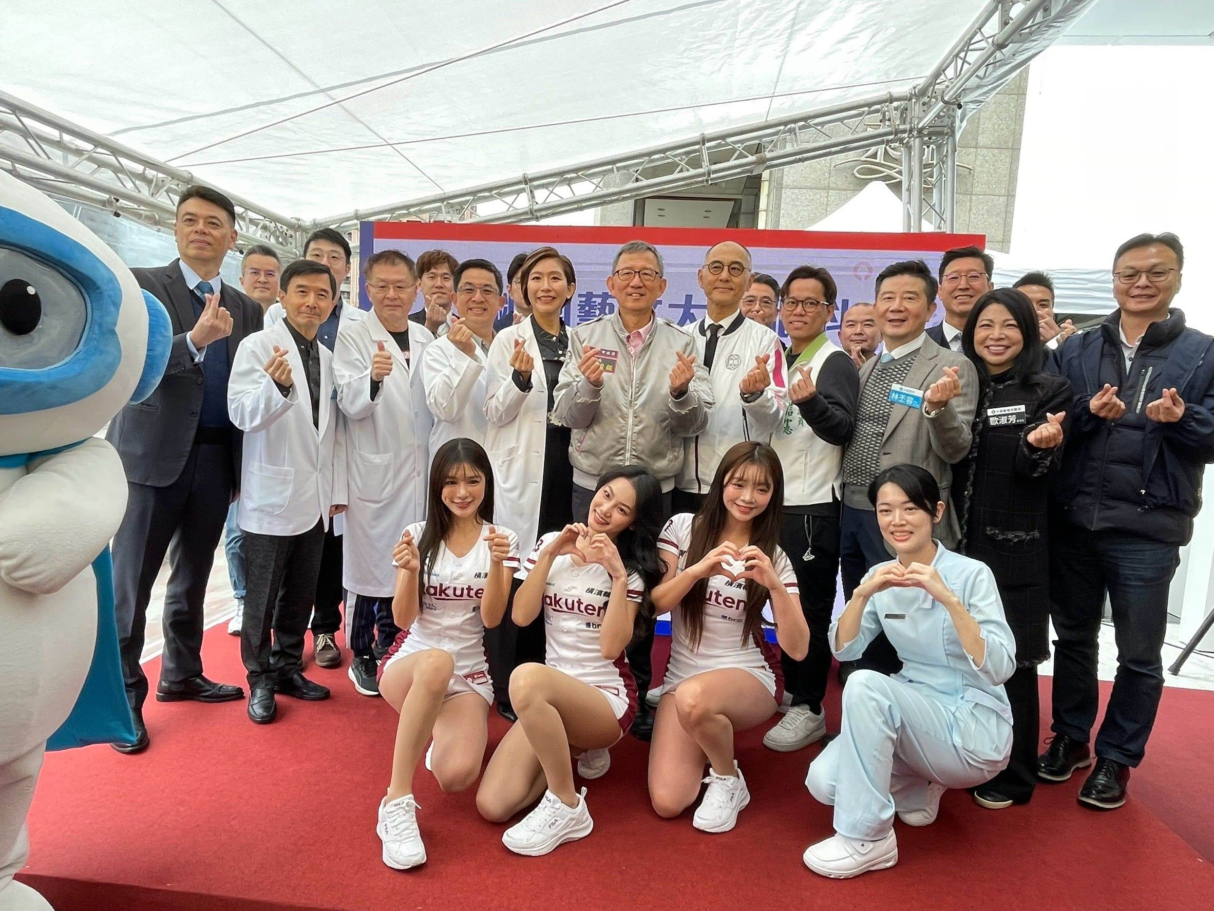 LINE_ALBUM_20250316桃園藝文開幕_250318_3