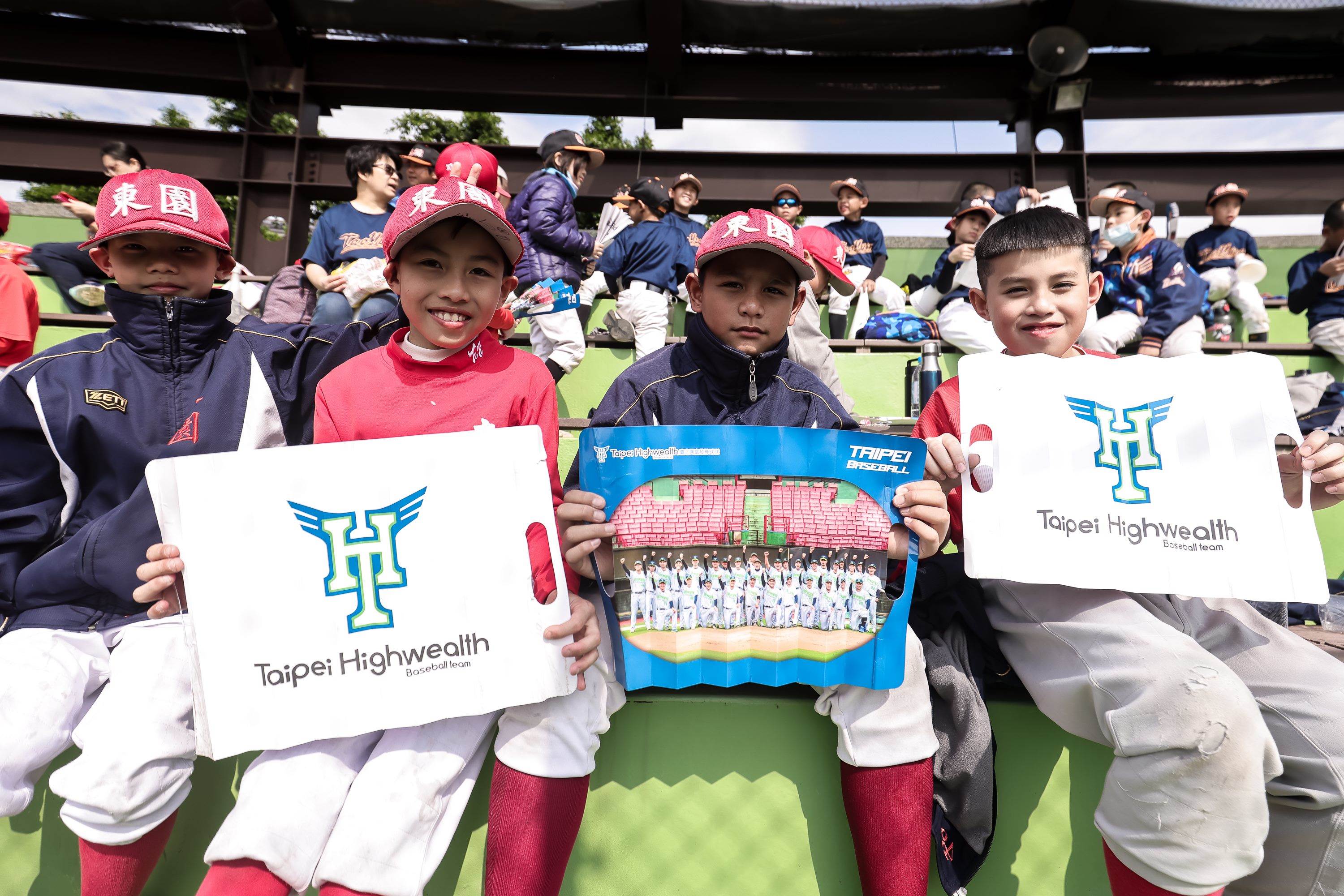 歡迎所有市民關注興富發棒球隊賽況，共同為臺北市優秀選手們加油喝采。（圖／臺北市政府體育局提供）