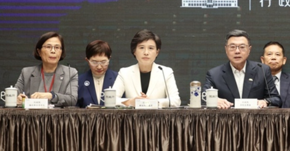 行政院副院長鄭麗君今天說，早在今年2月就開始推演對等關稅可能發展。（圖／中央社）