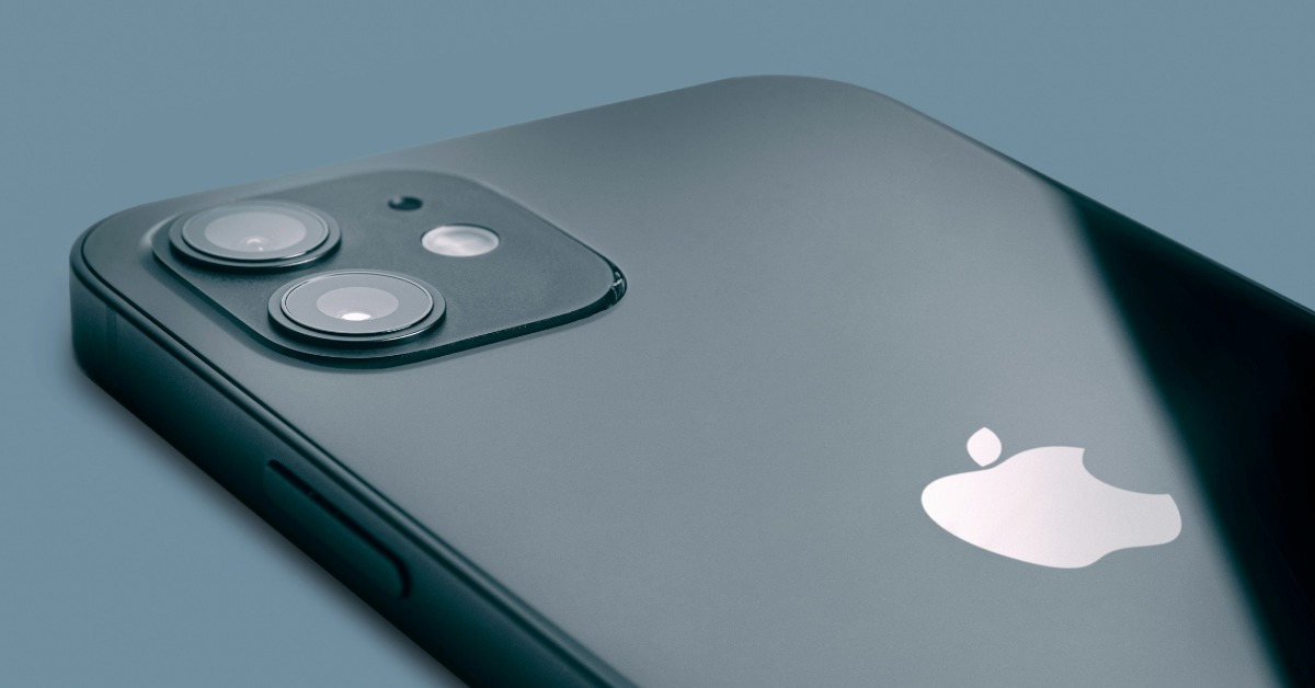 美國總統川普將實施「全球對等關稅政策」，蘋果淪為重災戶。（圖／unsplash）