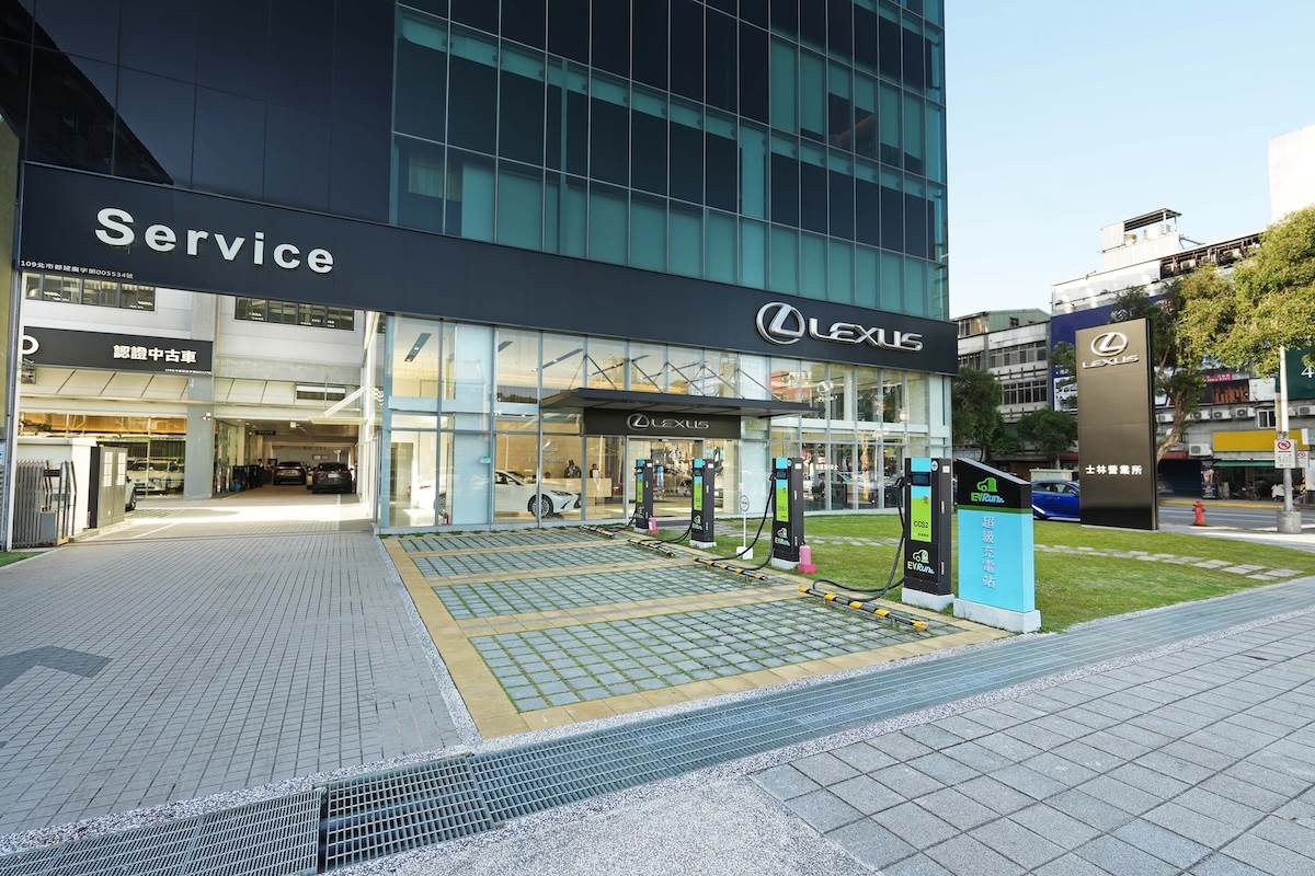 目前能使用的的和潤電能EV Run位於士林、中和及新莊的三座DC快充站，提供330kW至360 kW高速充電服務。（圖／U-POWER提供）