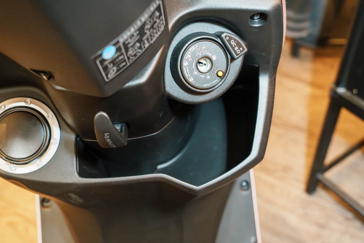 USB充電孔變為QC 3.0規格。（圖／林昱丞攝影）