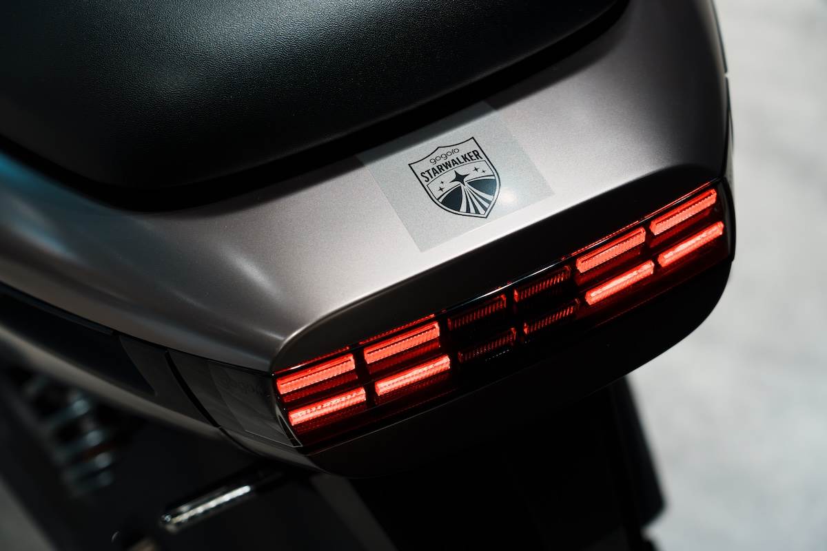 「Starwalker」的靈感來自星宇航空無線電通訊呼號，象徵無限探索的精神。（圖／林昱丞攝影）