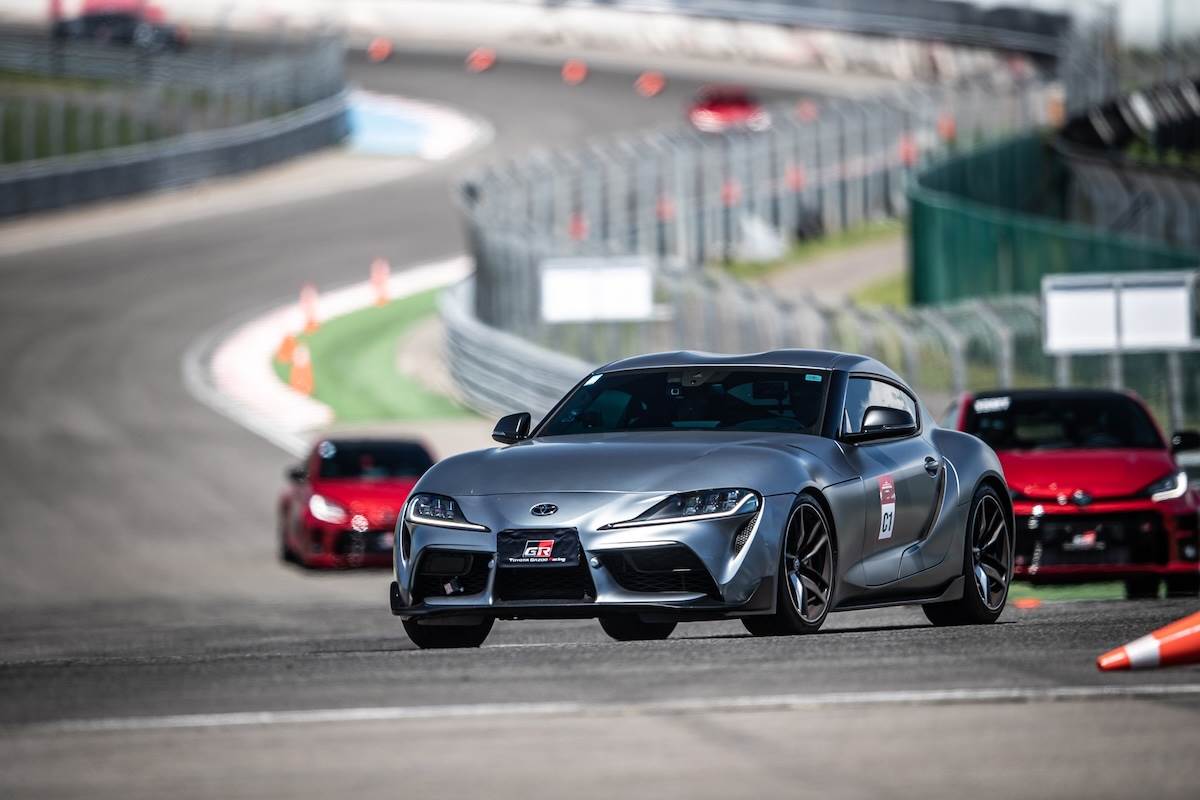 活動中設有「GR計時賽」環節，開放GR86（限2022.8後排氣量2.4L車型）、GR YARiS及GR Supra，以單圈成績挑戰自我極限。（圖／和泰汽車提供）
