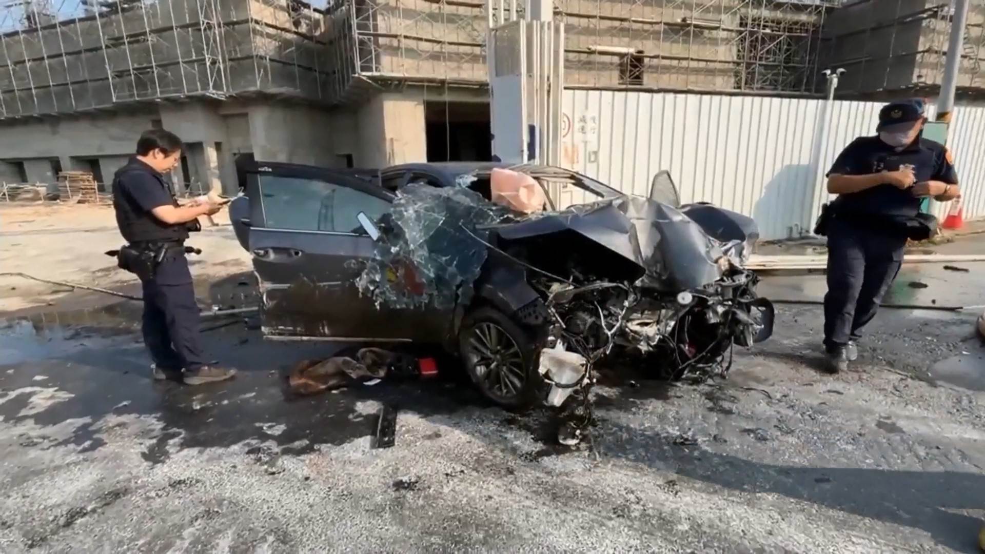 #1_Channel 3---2025_04_27---10_00_40---H264  8 bit---261---split020.mp4_snapshot_04.49.929