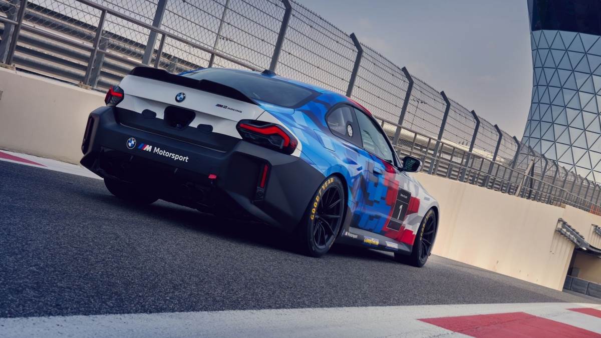 車輛底盤與內裝都已經賽道化，提供最佳的賽道表現。（圖／BMW提供）