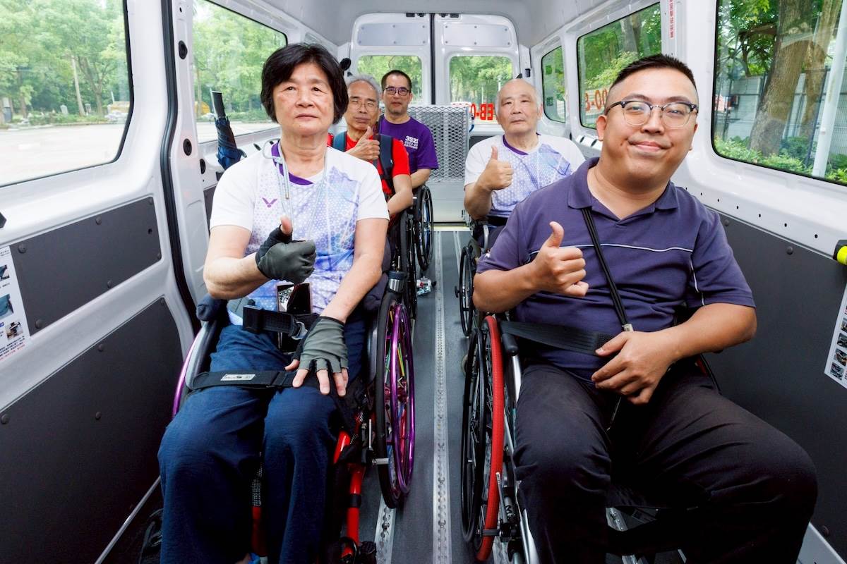 車輛可合法載運5位輪椅乘客。（圖／台灣福斯商旅提供）