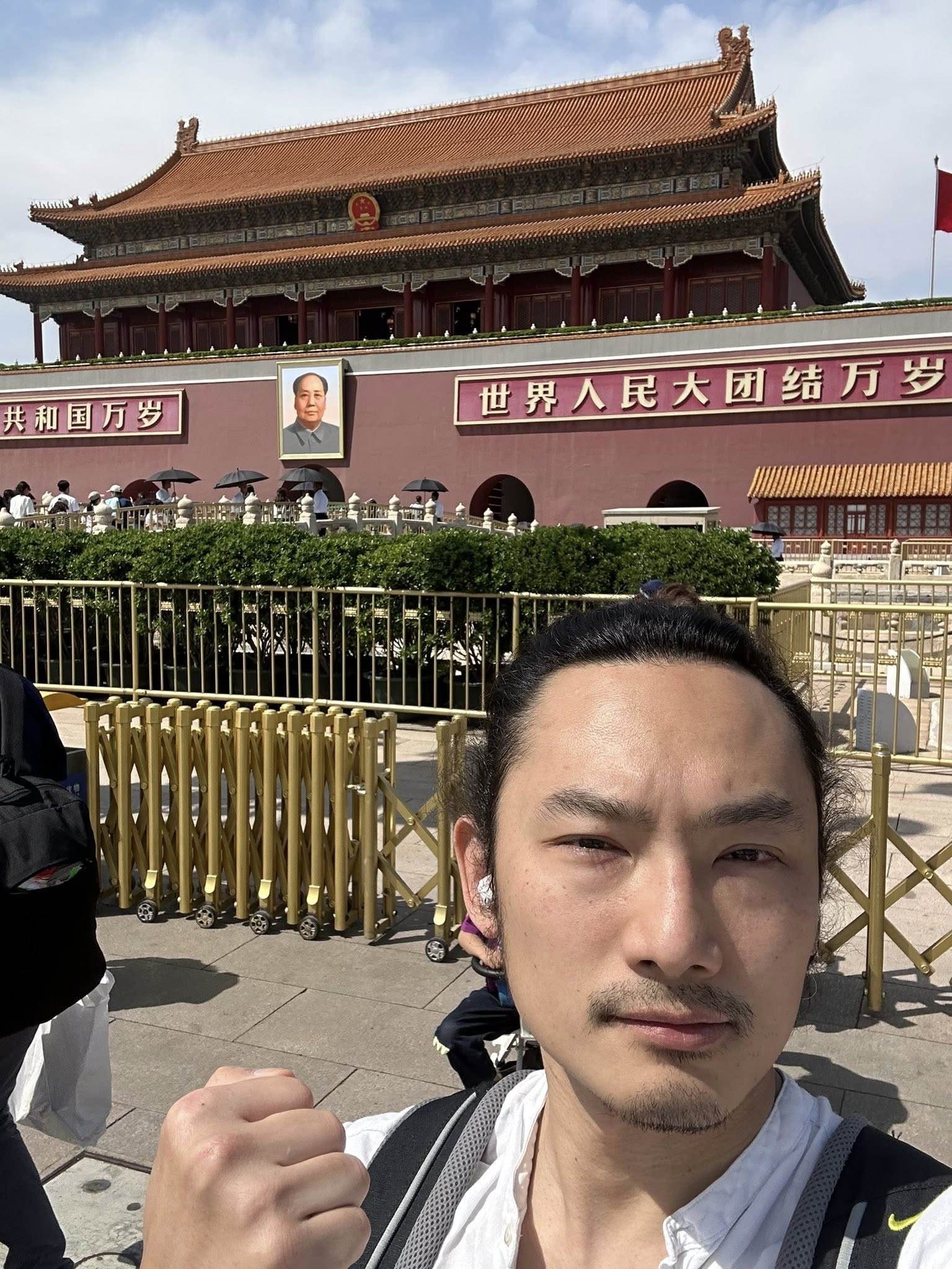 葉式特工29日曬出5張照片。（圖／翻攝自葉式特工臉書）