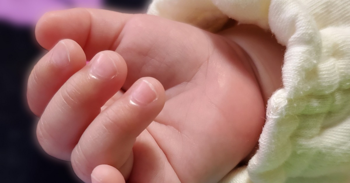 桃園一名狠心母親，因為與男友吵架，竟然餵食年僅不到6個月大的女兒毒品，案經醫院通報警方介入調查，桃園地檢署日前將這名狠母起訴並求處12年重刑。（示意圖／photoAC）