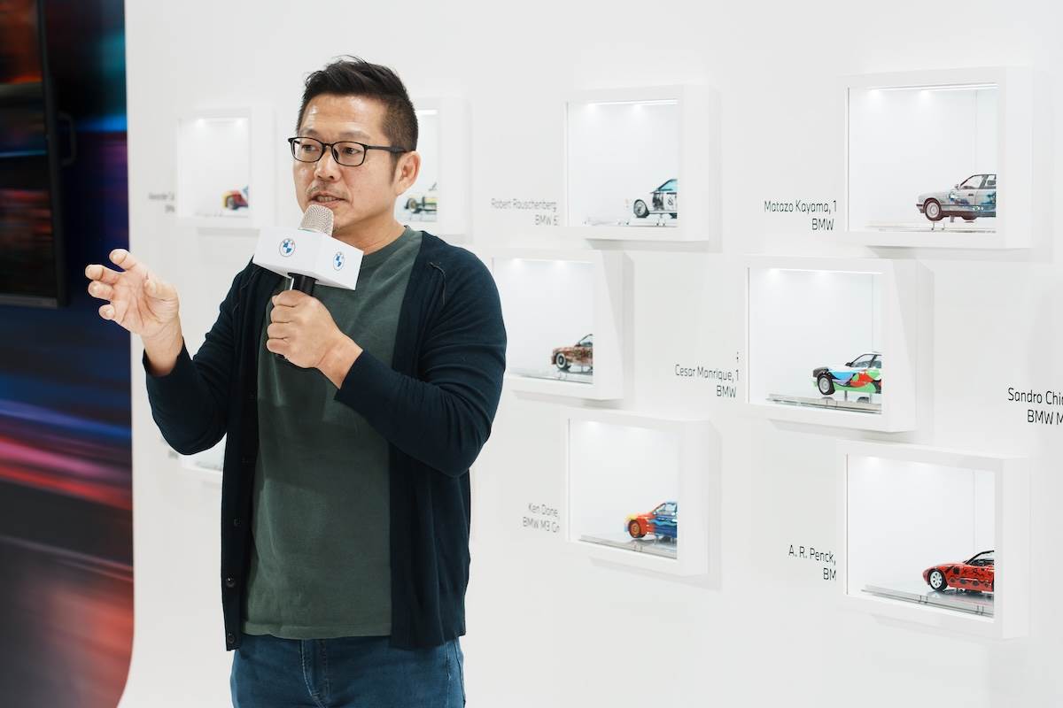 在講創作理念時，完全可以感受到翁明哲的創作熱情，這份熱情紮紮實實展現在其作品上。（圖／林昱丞攝影）