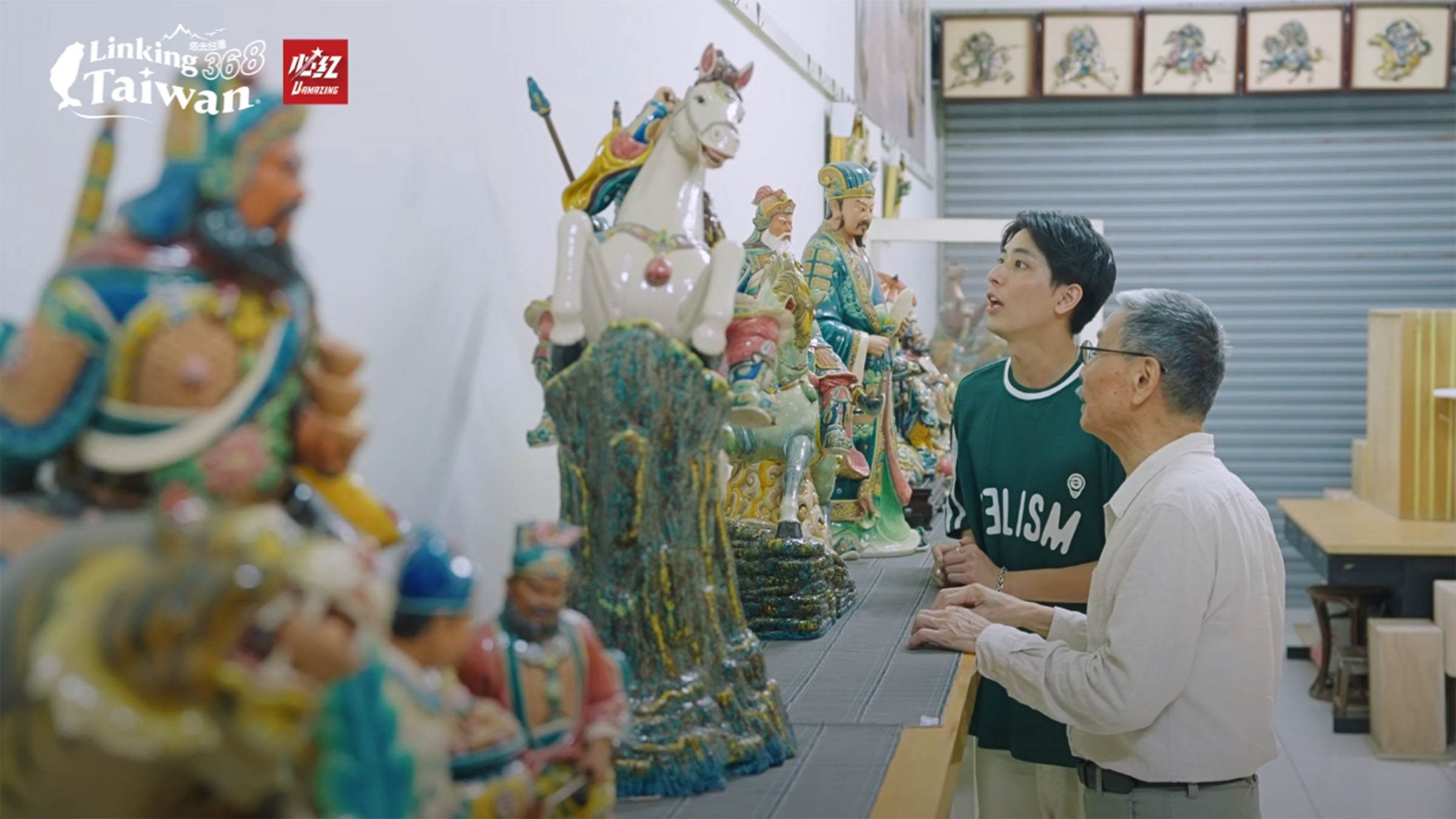 嘉義被稱為「交趾陶故鄉」，所以交趾陶也被稱作嘉義燒。這是一種低溫彩釉軟陶，有段期間廟宇中的陶塑幾乎是這種彩釉，質感細緻亮麗而脫俗。（圖／《恁去台灣》提供）