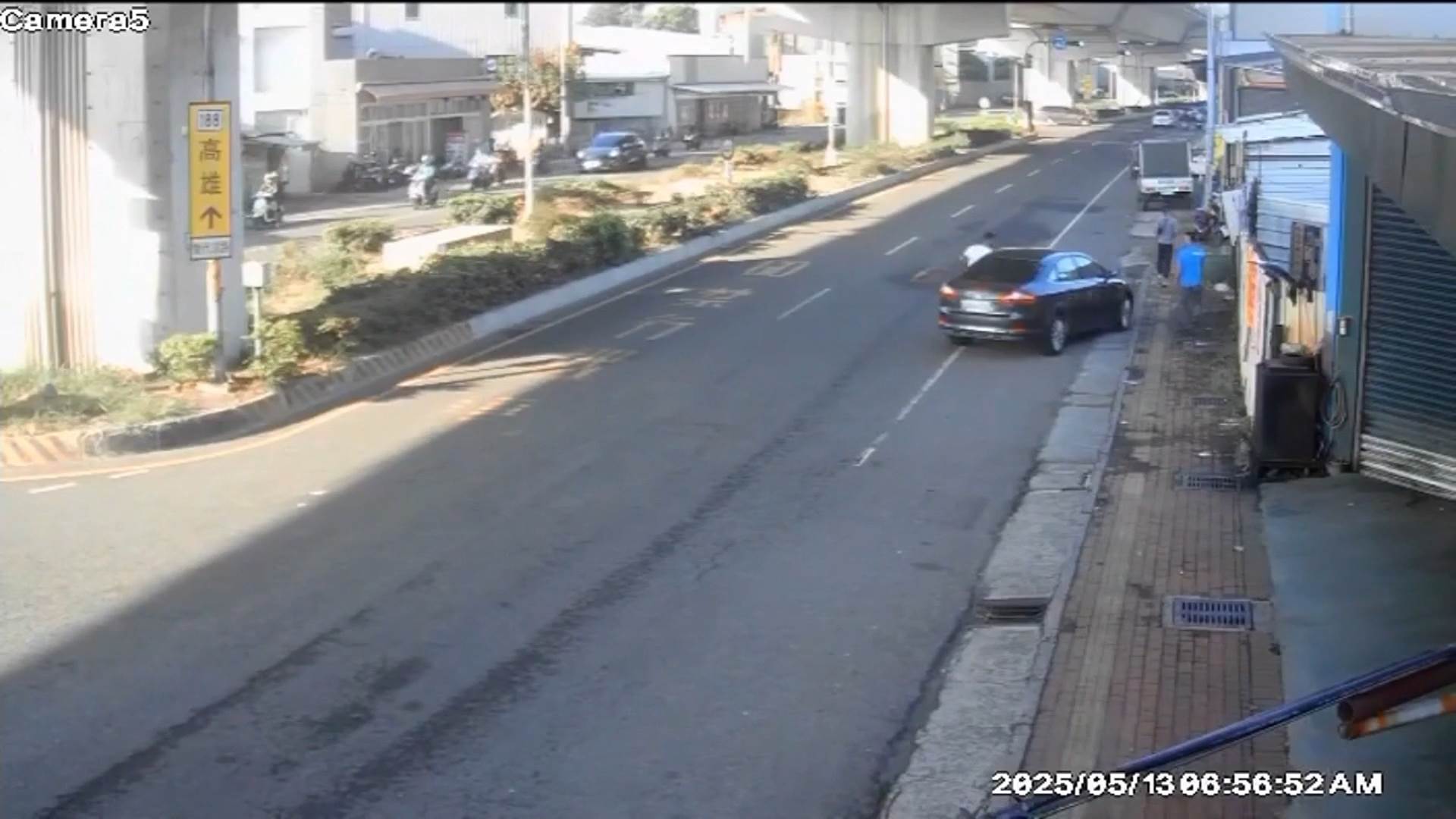 撞機車肇逃120022