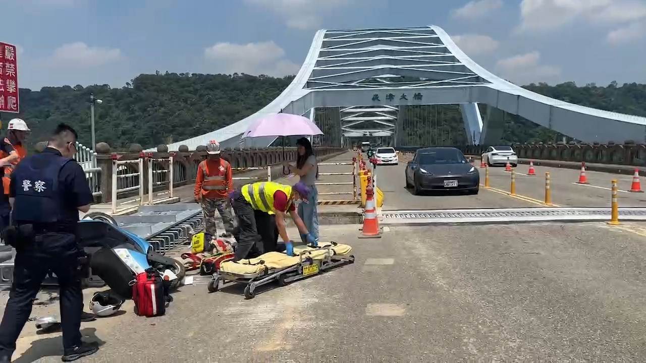 769051948.633834.mp4_snapshot_00.03.853