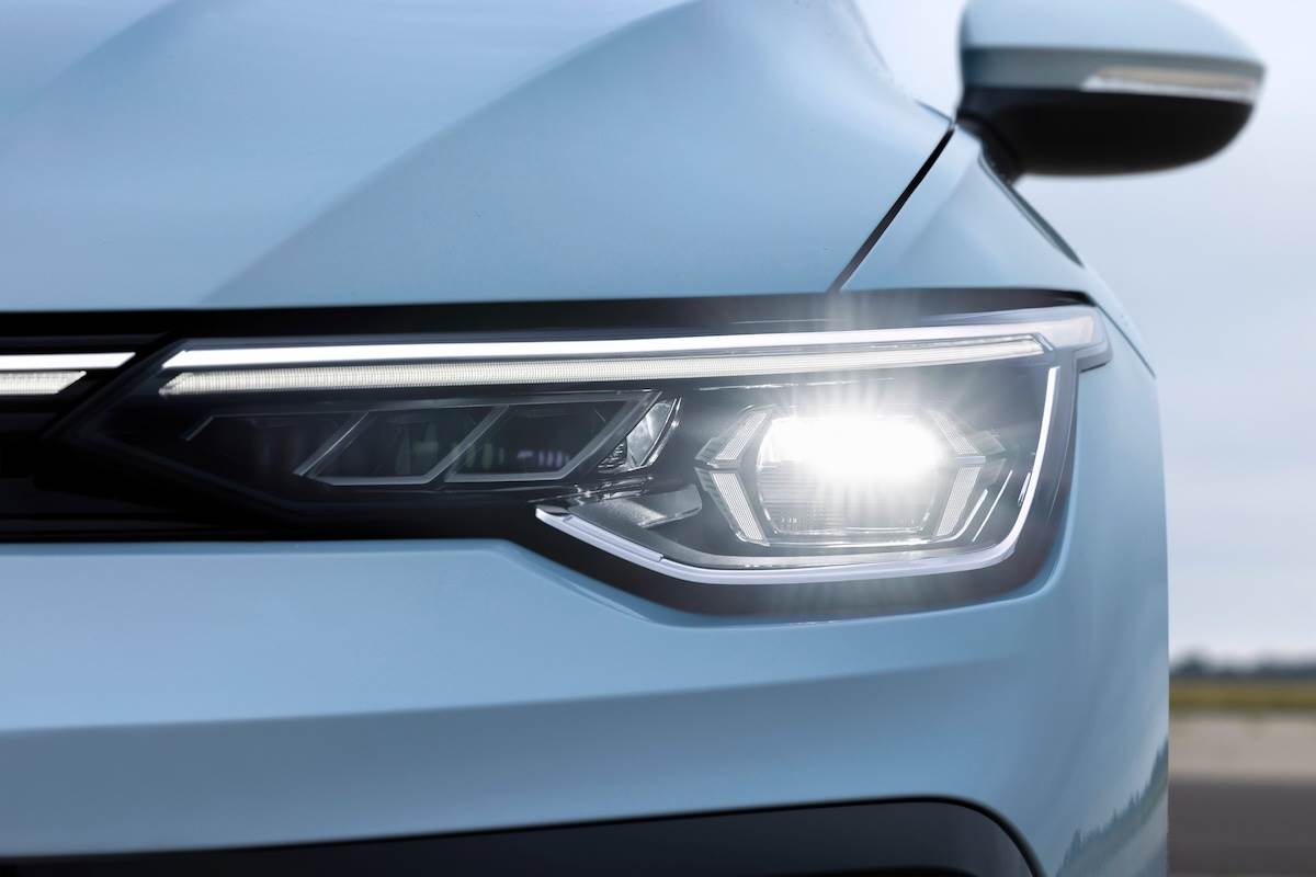 280 eTSI Style以上車型具備IQ.LIGHT：LED Matrix矩陣式頭燈和3D幾何序列式動態尾燈。（圖／台灣福斯汽車提供）