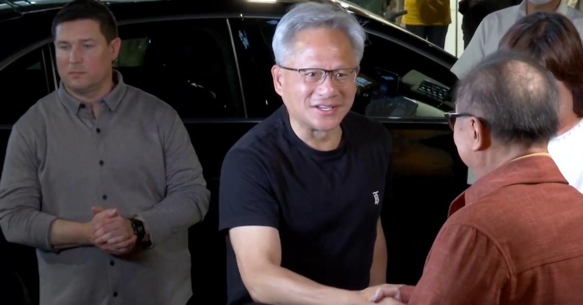 「科技3巨頭」齊聚！ 黃仁勳、林百里餐敘張忠謀現身