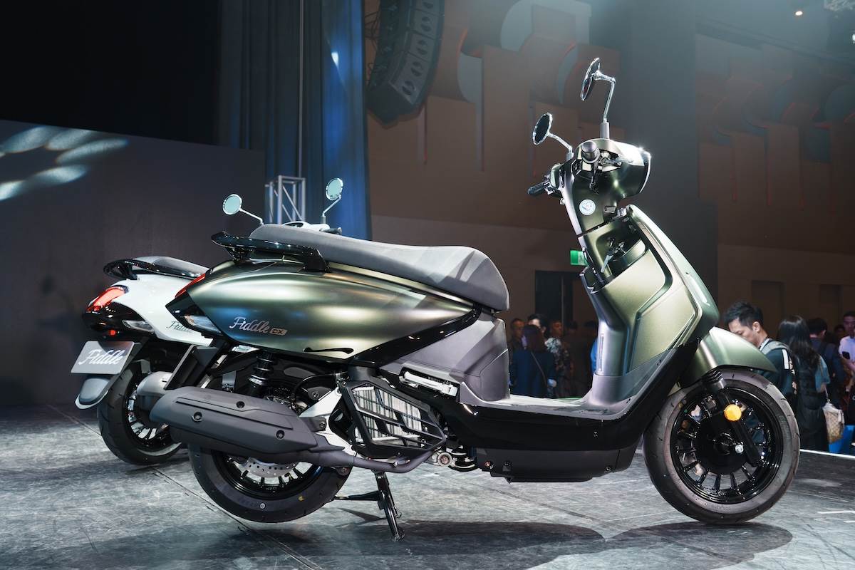 動力為兩輛車最大的差異之一，Fiddle DX 158可以在車側清楚看到水冷排，Fiddle 125則無。（圖／林昱丞攝影）