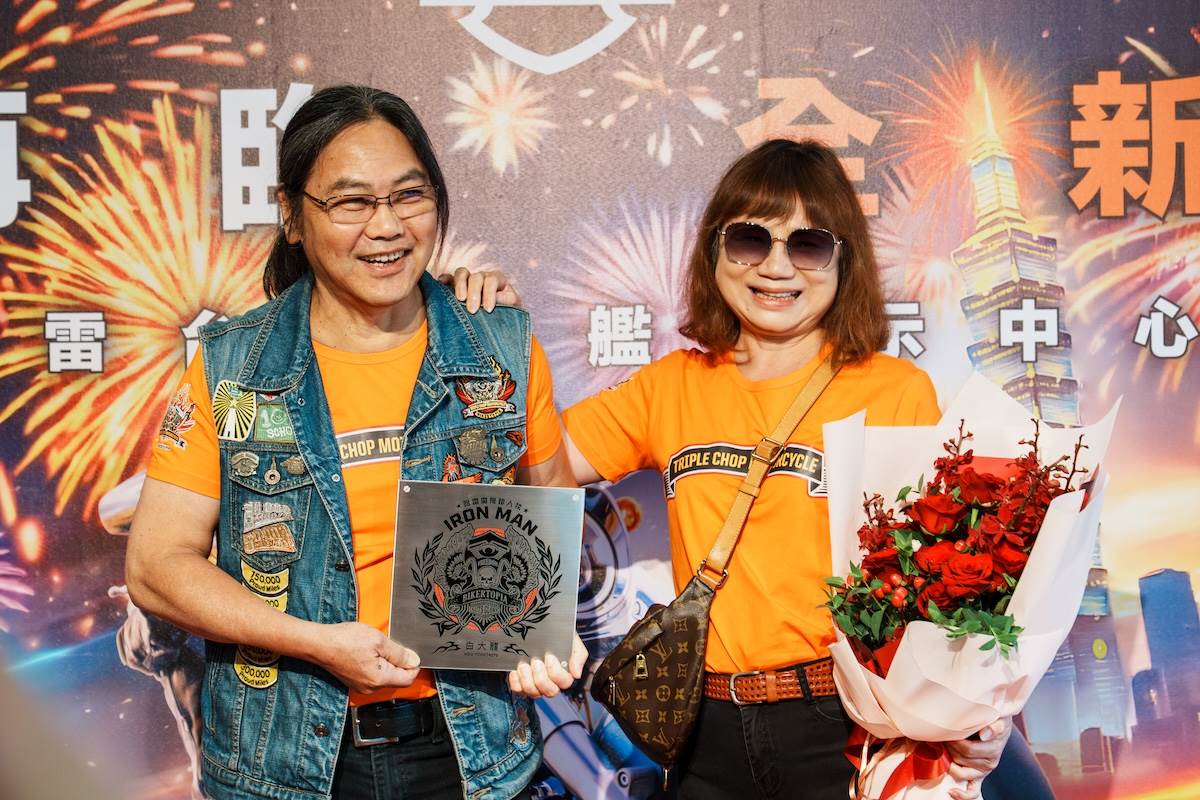 「哈雷魔鬼鐵人挑戰3.0」新入榜者白大龍（左）。（圖／林昱丞攝影）