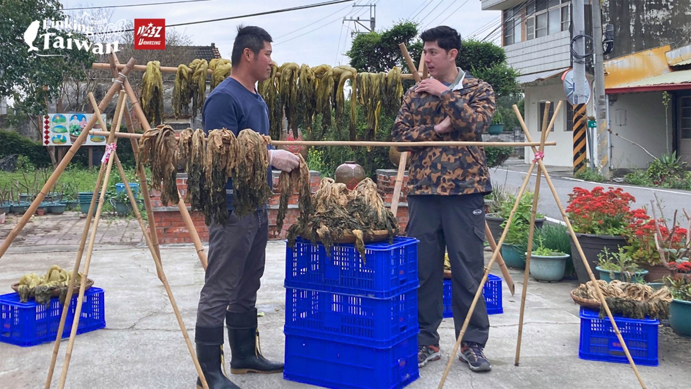 在黑金小山城裡，因為早期食材有限，取得也不易，因此衍伸出獨具特色的客庄飲食文化，將每一種食材發揮的淋漓盡致，可說是歷久彌新的時間滋味。（圖／《恁去台灣》提供）