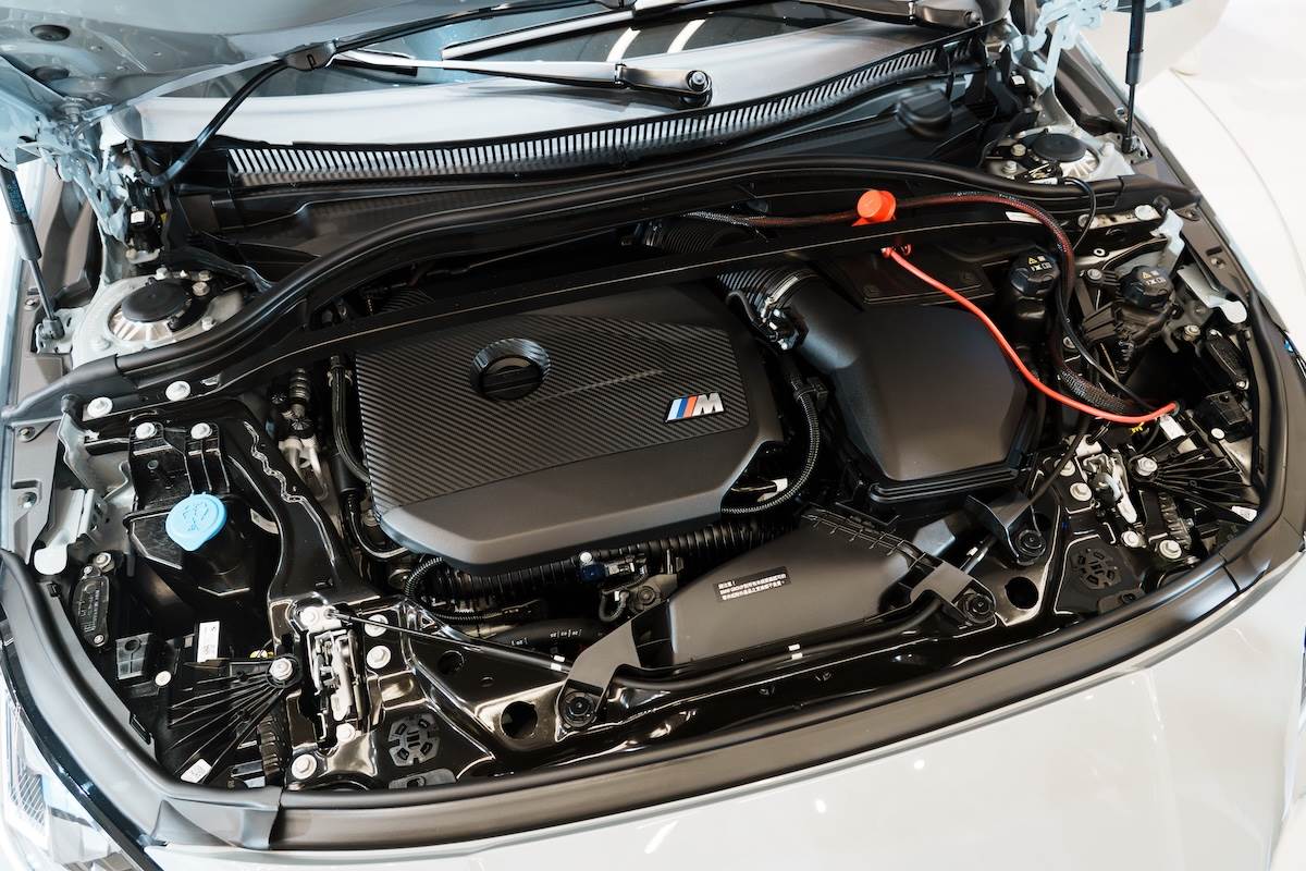 M235 xDrive Gran Coupé Racing Edition搭載M TwinPower Turbo汽油直列4汽缸引擎。（圖／林昱丞攝影）
