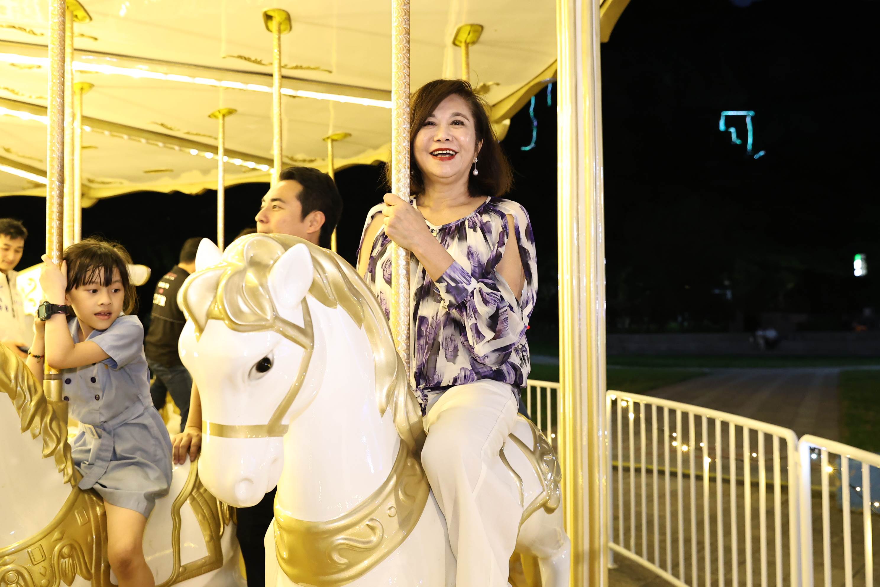 以科技敘事結合空間設計與現場技術,打造一場串連城市與觀眾感官的沉浸式體驗。(圖/基隆市政府提供)