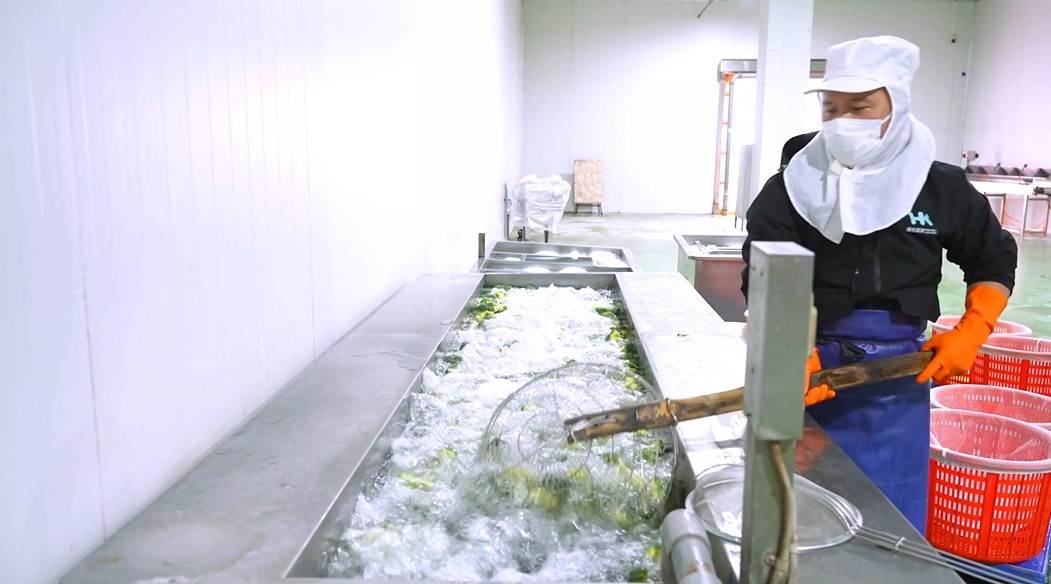 ▲透過三槽式清洗,提升蔬菜清潔度與維持鮮度。