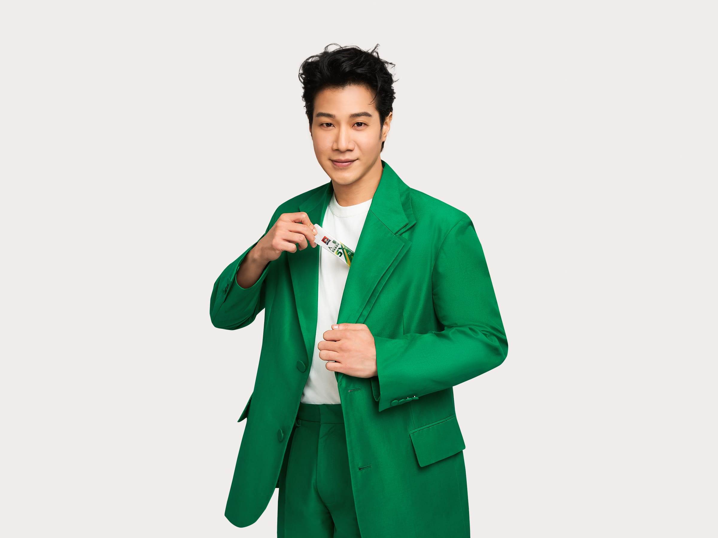 薛仕凌總是習慣帶上一包桂格5X人蔘濃縮精華飲，快速補充濃縮人蔘精華，保持最佳狀態。（圖／桂格提供）