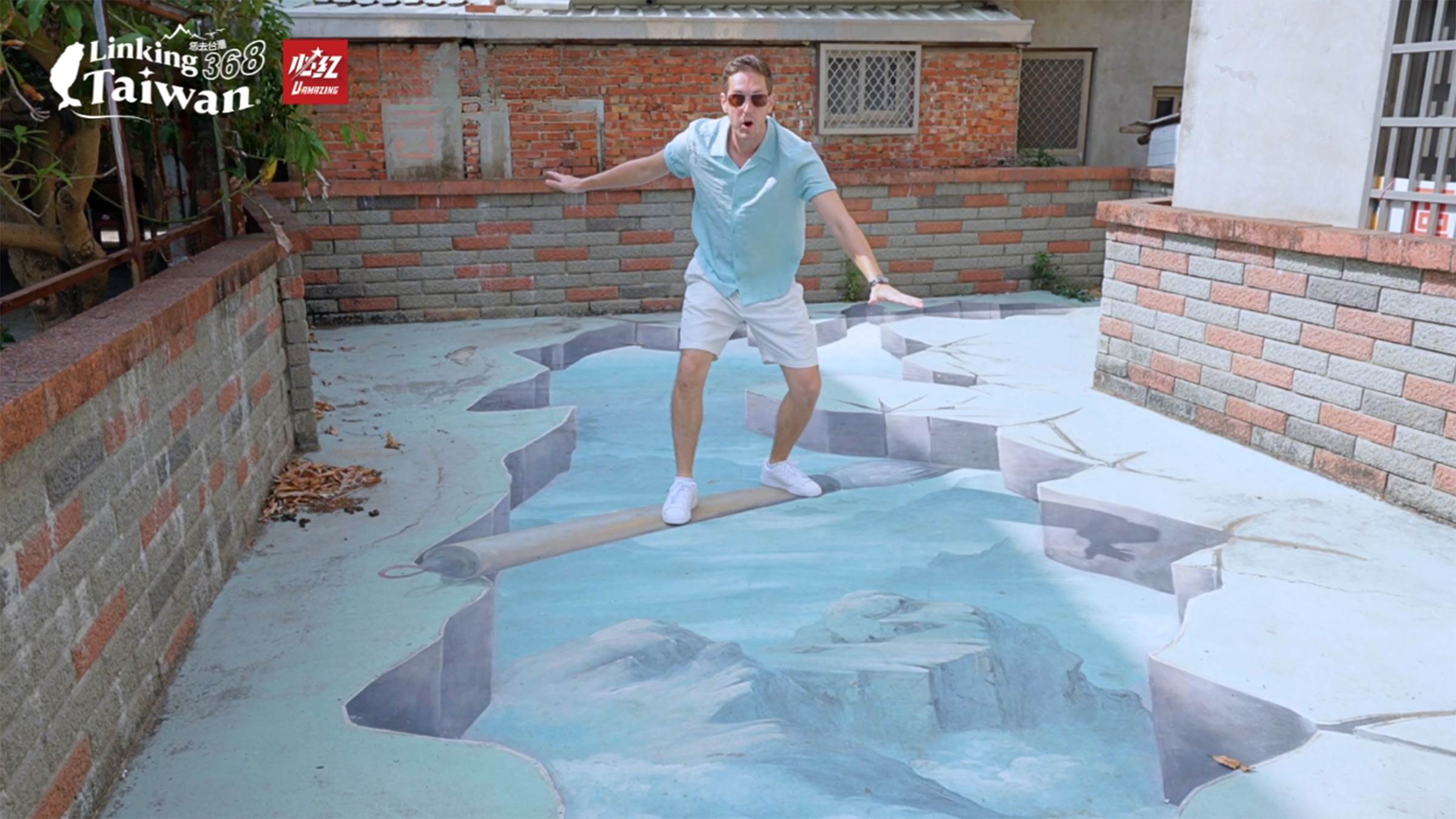 在美國很流行公共藝術，但沒想到在將軍區的馬沙溝，也有這麼漂亮的3D彩繪村！有著超過35幅的作品，每一幅都是一個故事。（圖／《Linking 368 Taiwan 恁去台灣》提供）