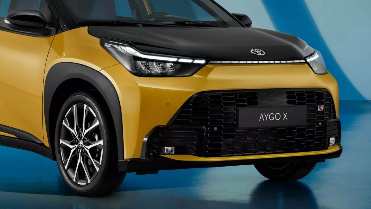 更新過後的Aygo X也導入了GR Sport車型,除了外觀更運動化之外,底盤也有不同調校。(圖/豐田提供)