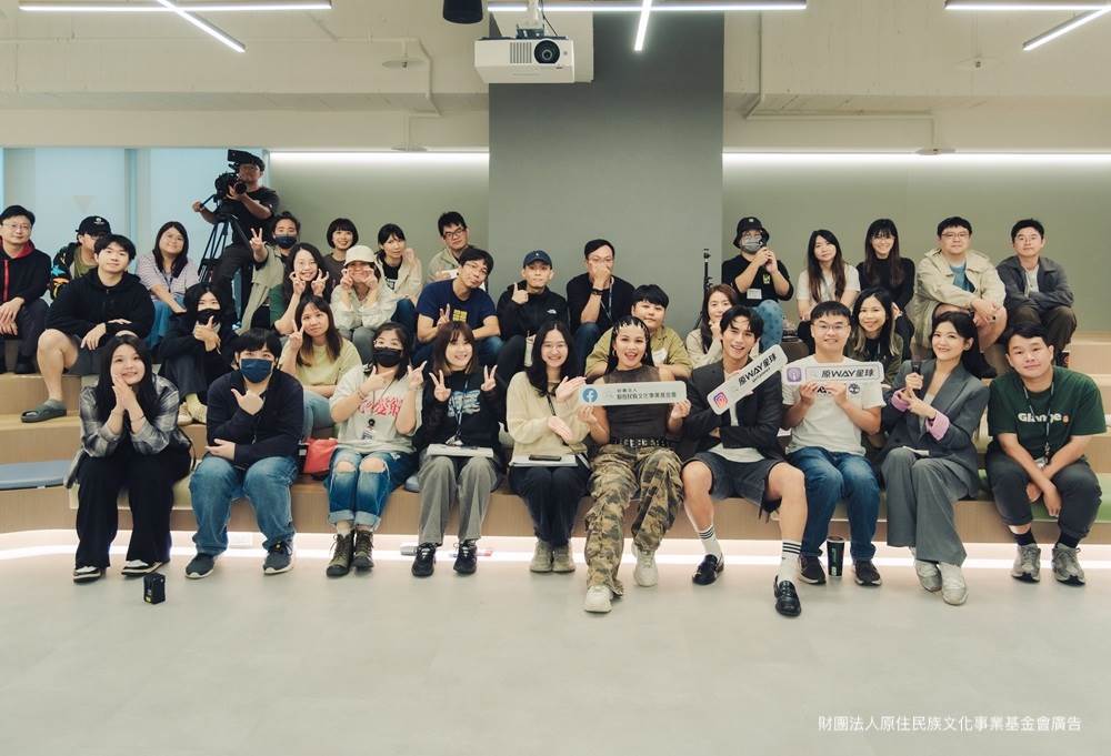 原文會旗下娛樂生活音樂品牌《原Way星球》今年推出《原Way星唱快閃計劃》首場活動日前在KKBOX總部舉辦快閃。(圖/原文會提供)