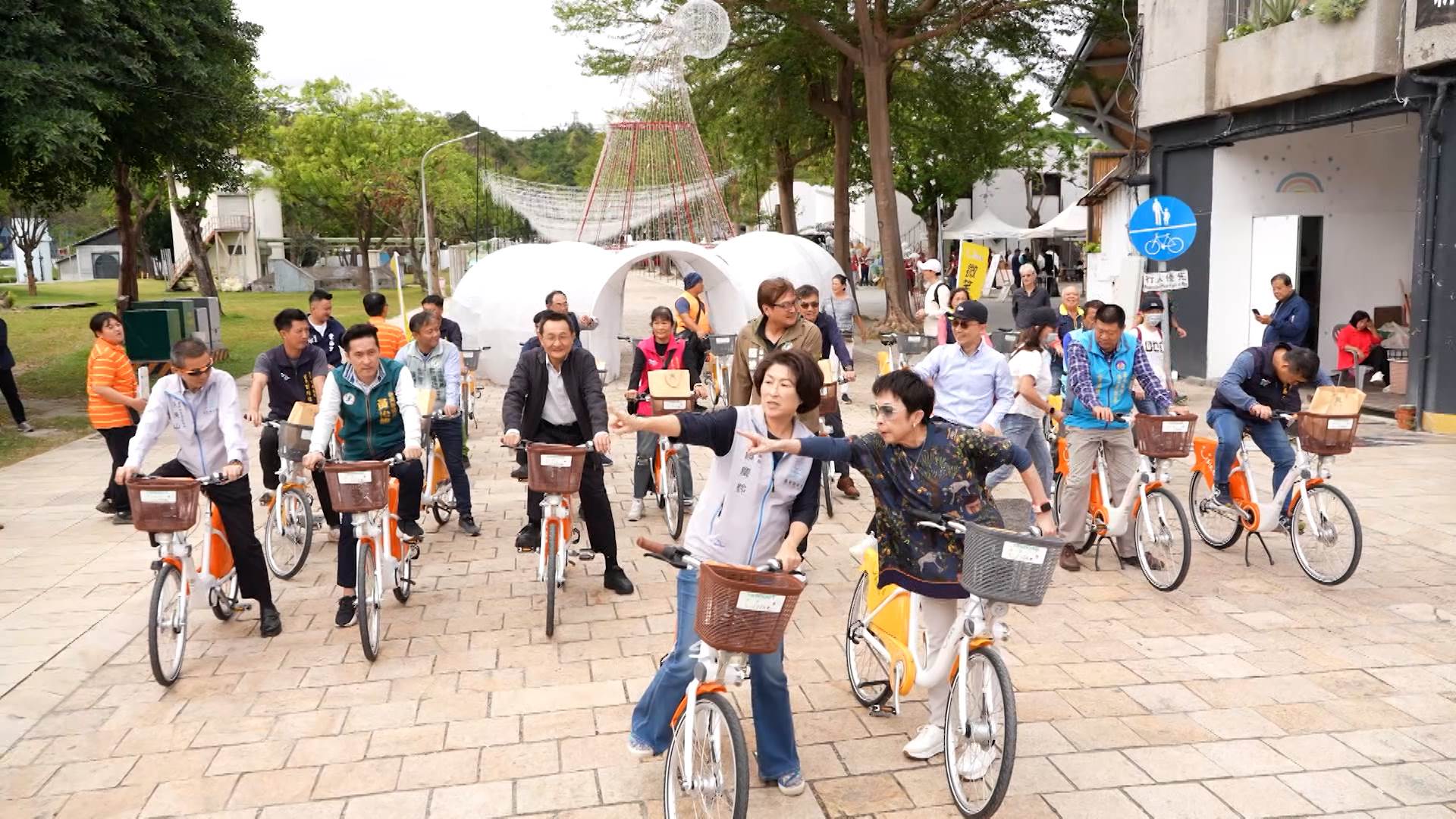 臺東縣長饒慶鈴今年以滿意度71.7%，施政分數74.3分，再次獲得施政高度肯定，總成績穩居全國前三。