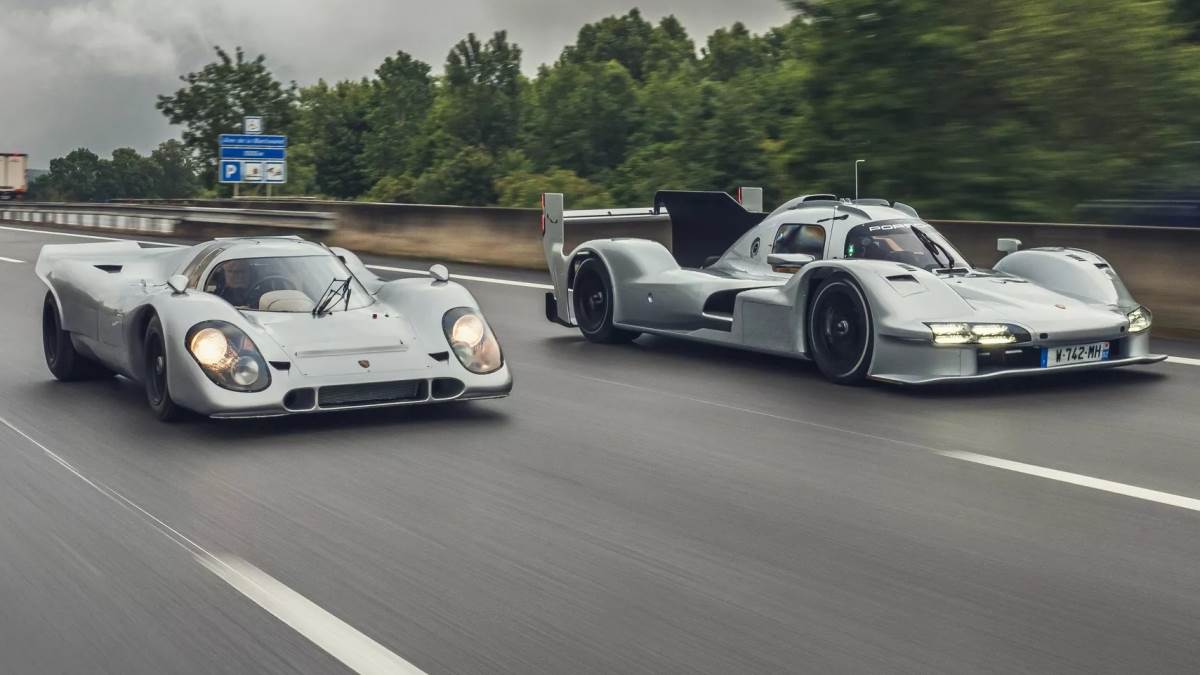 車輛的開發靈感源自於50年前的917賽車，當時也為Count Rossi打造了街道合法版917。（圖／保時捷提供）