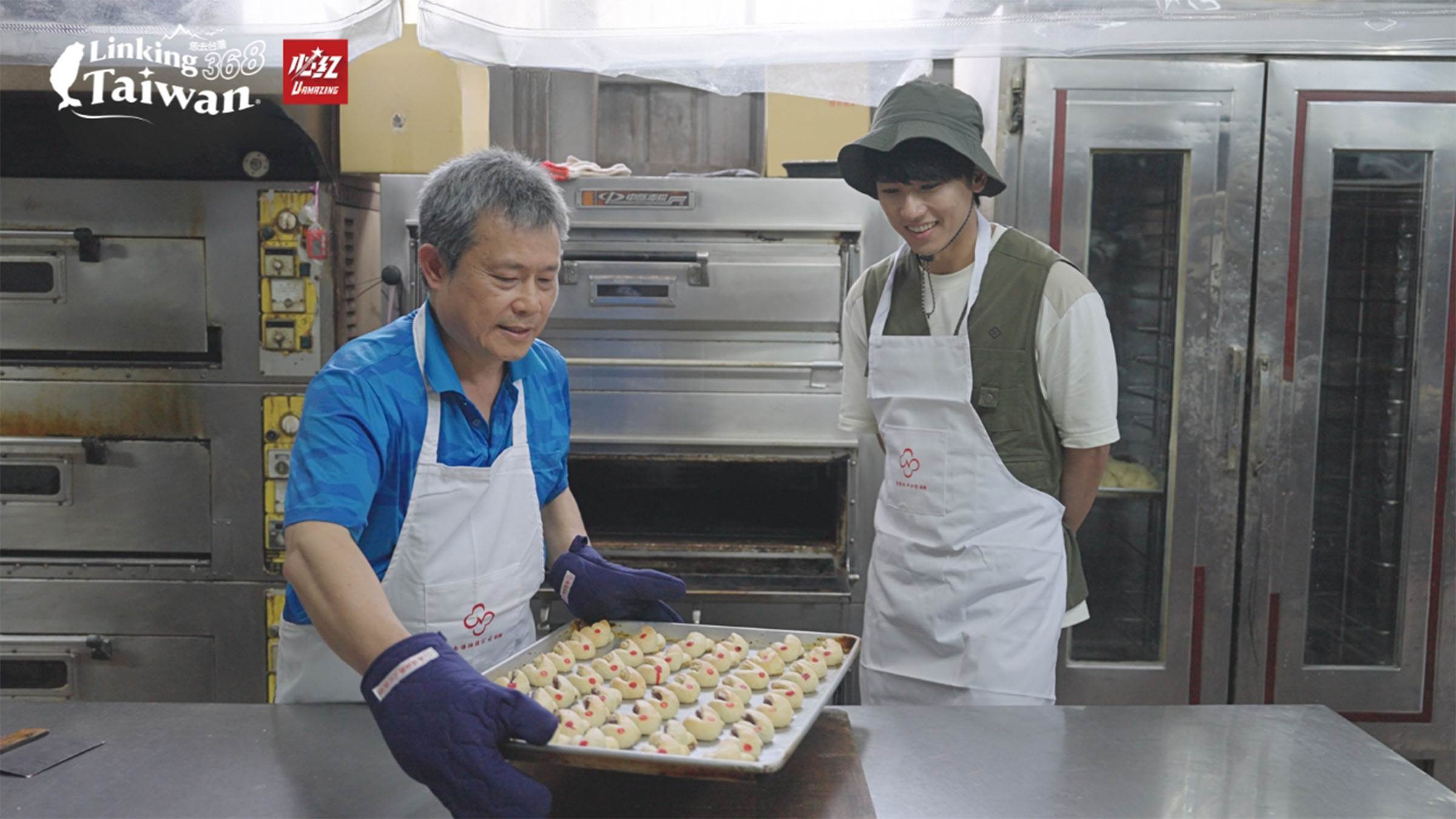 早期台灣節慶拜拜中，因經濟限制，許多家庭以造型糕餅代替牲禮，兼顧供奉與節儉需求。（圖／《Linking 368 Taiwan 恁去台灣》提供）