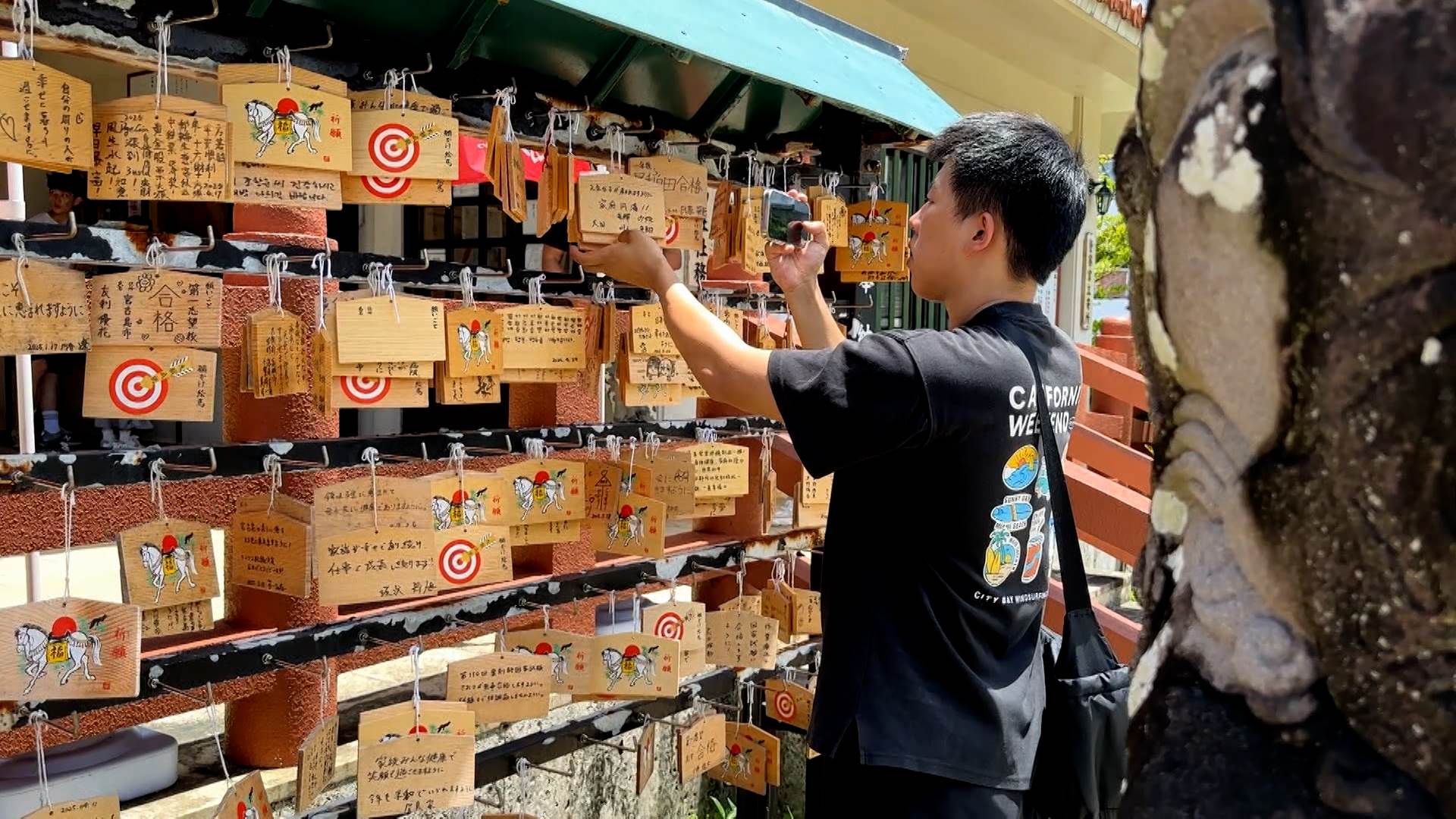 日圓走貶、航班便利與物價相對友善等多重利多因素帶動下,日本離島成為國際觀光新熱點。(圖/東森新聞)