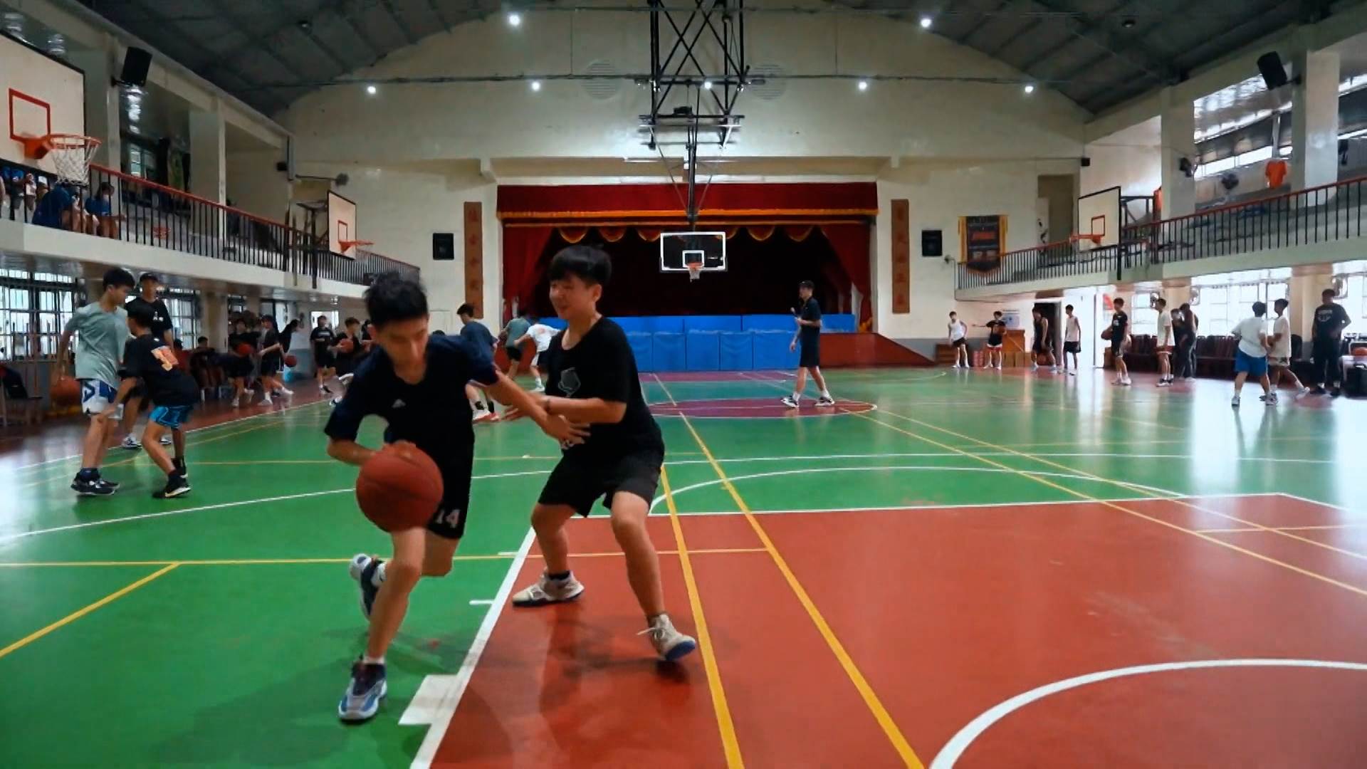 富邦集團旗下的慈善基金會也將於七月舉辦<a href='/search/tags/公益籃球營/' target='_blank'>公益籃球營</a>。（圖／東森新聞）