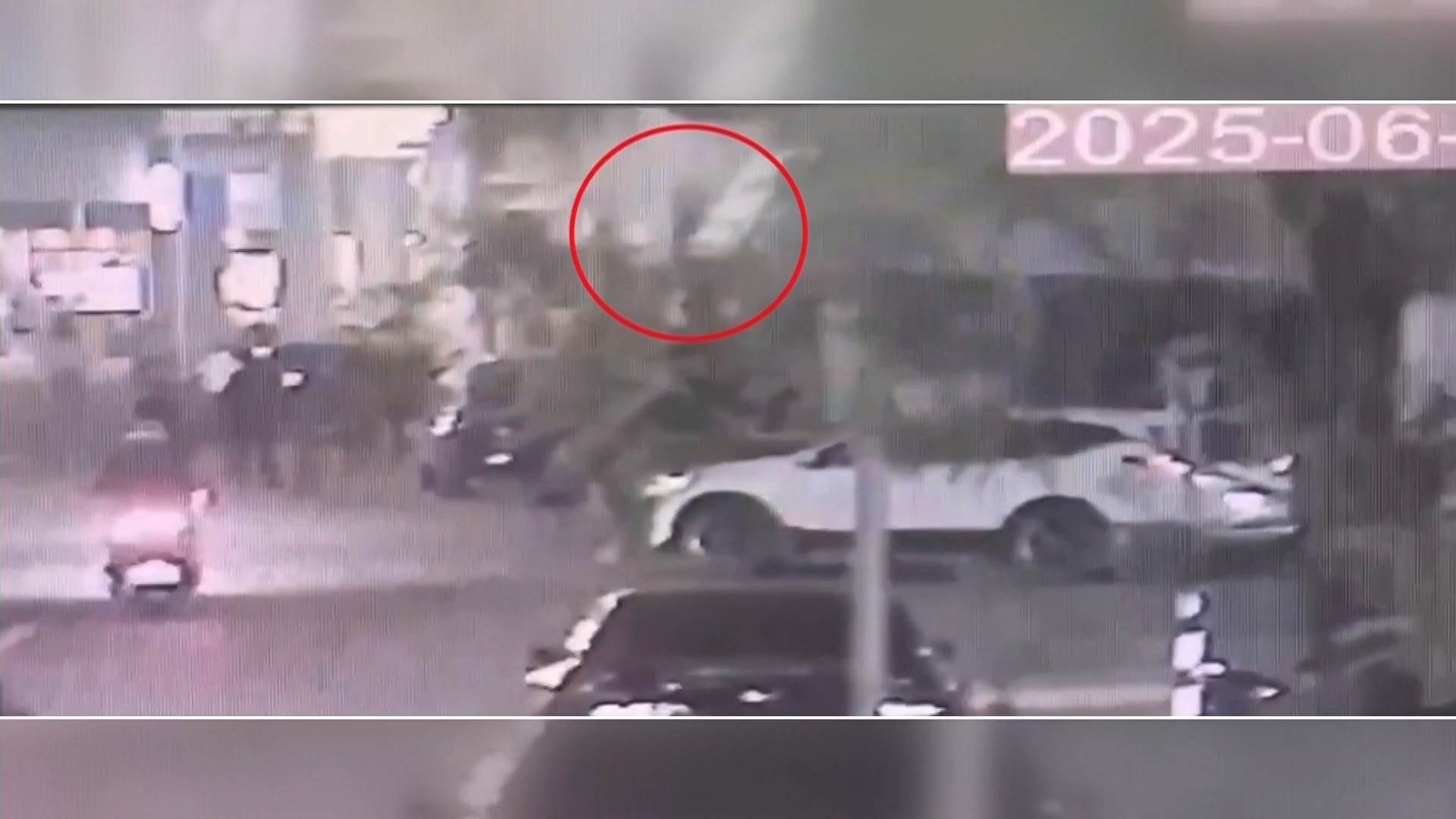 #1_Channel 3---2025_06_21---11_53_08---H264  8 bit---287---split001.mp4_snapshot_06.02.946