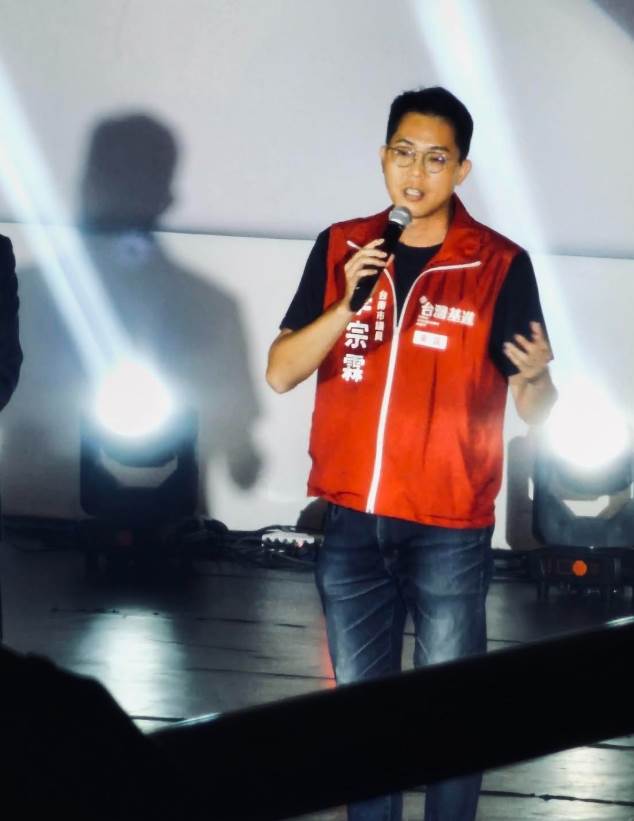 台南市議員李宗霖也發聲明退黨。（圖／翻攝自李宗霖臉書）