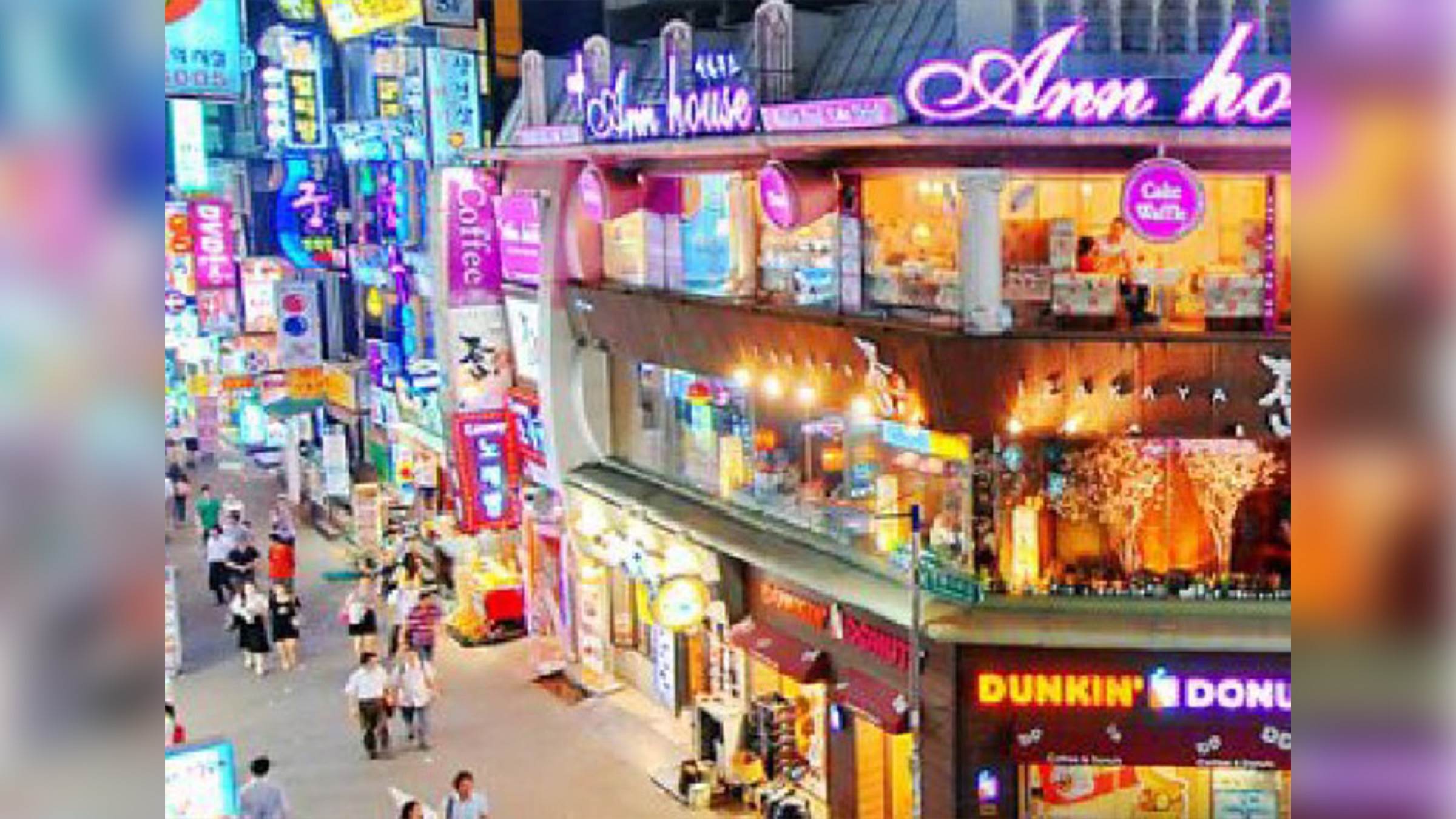 明洞與弘大商圈聚集韓國潮流、美妝與美食，是遊客必訪的購物天堂。（圖／找到了旅行社提供）