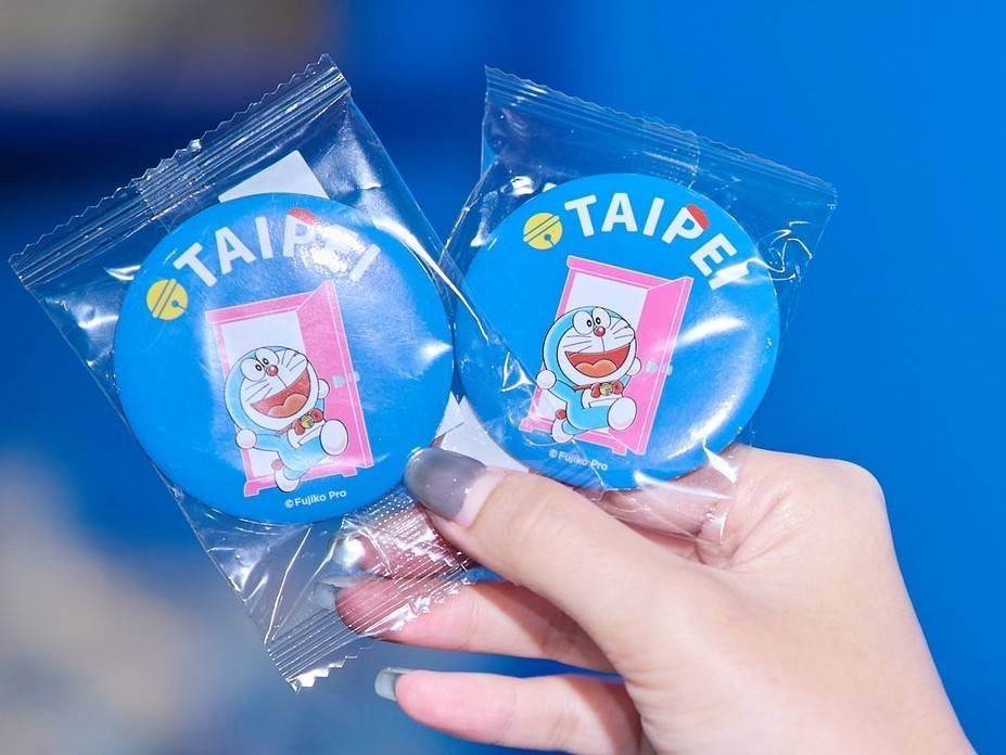 LINE_ALBUM_1150628打卡任意門拿限定徽章！ 跟著哆啦A夢暢遊臺北12區_250628_3